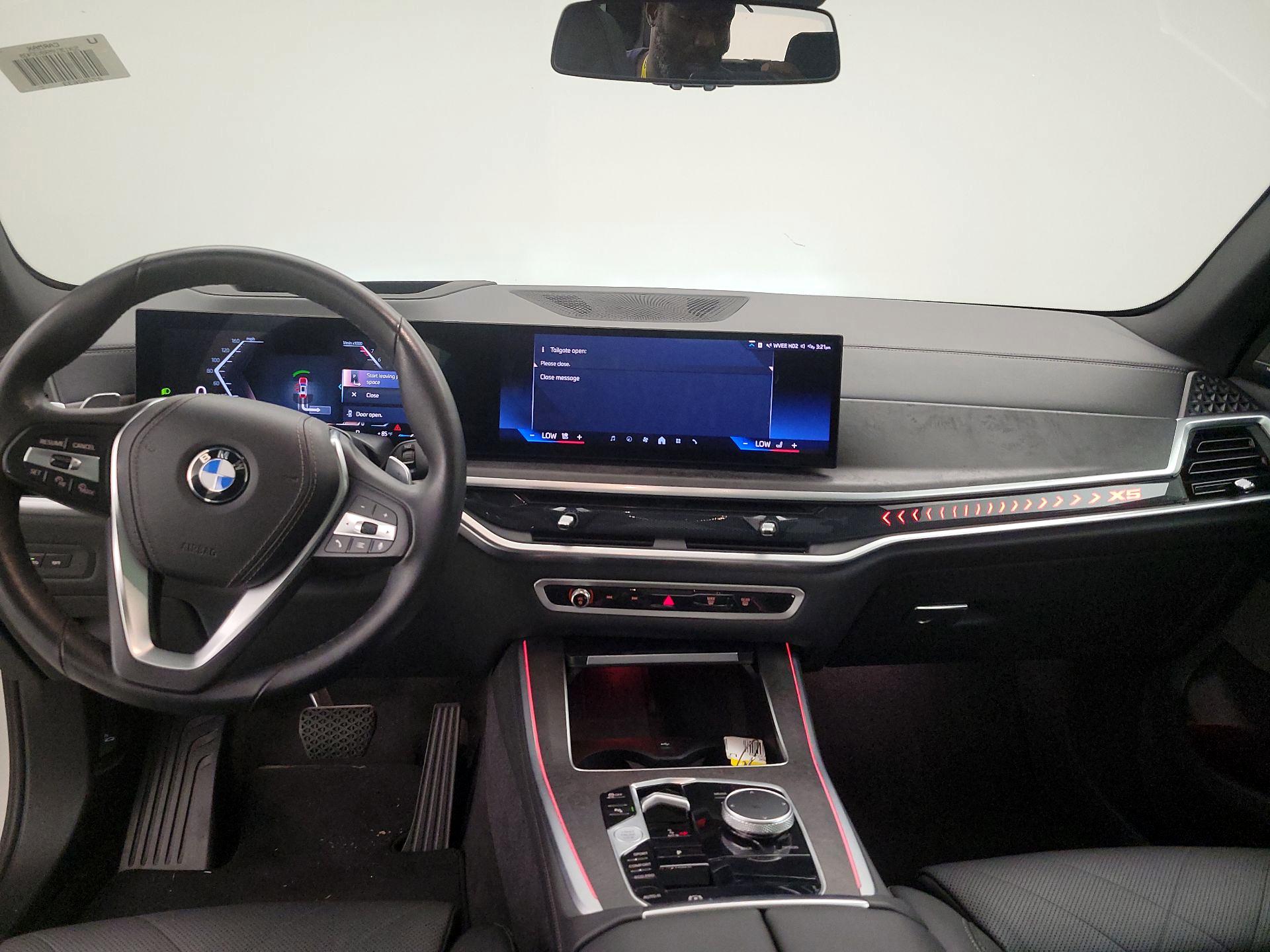Thumbnail: 2024 BMW X5 - 8