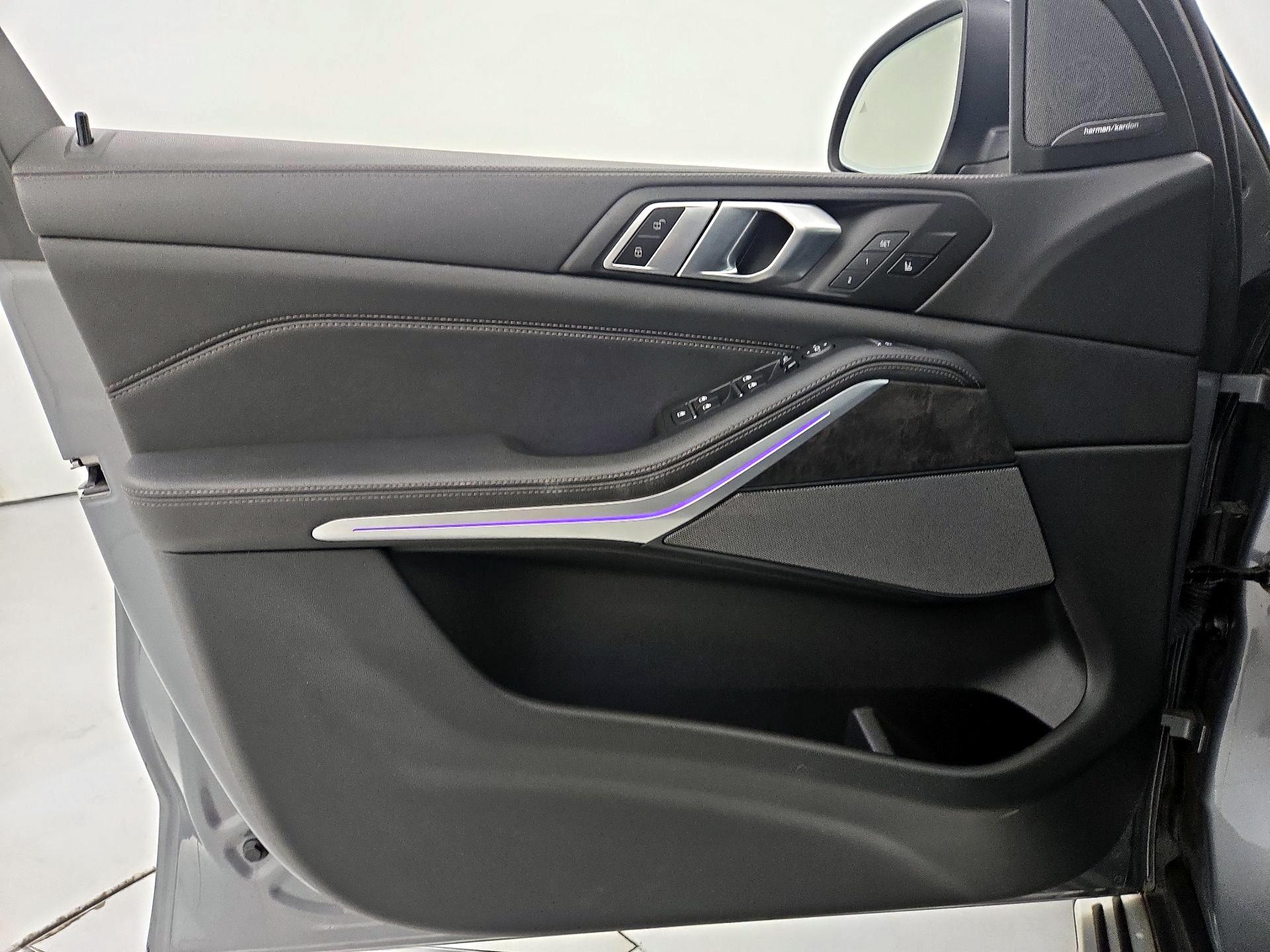 Thumbnail: 2024 BMW X5 - 12