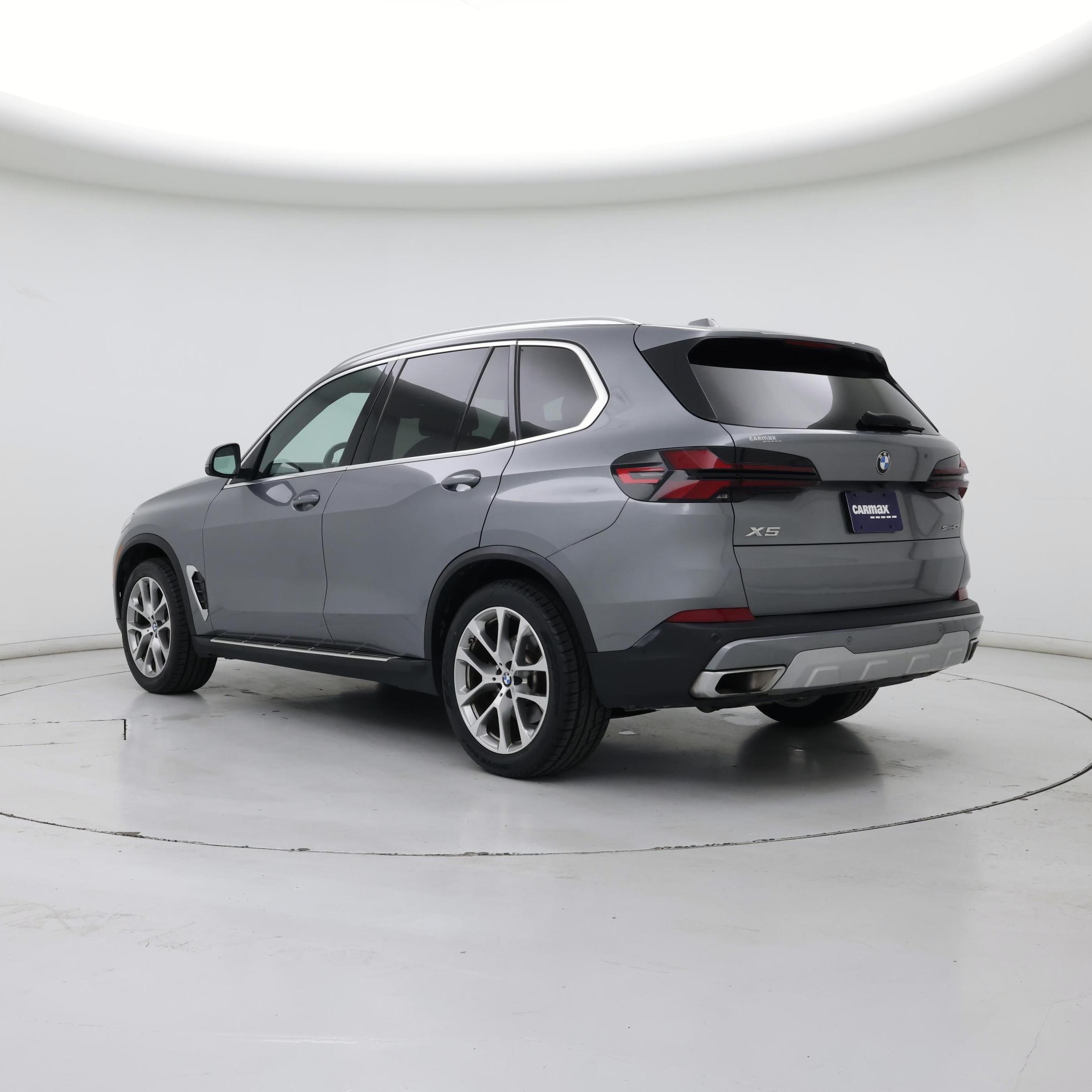 Thumbnail: 2024 BMW X5 - 2