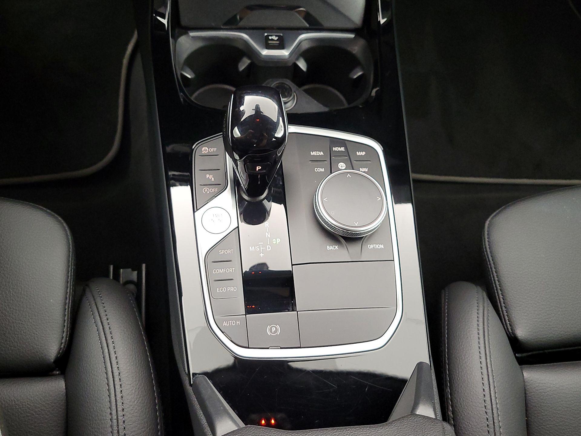 Thumbnail: 2024 BMW 2 Series - 18