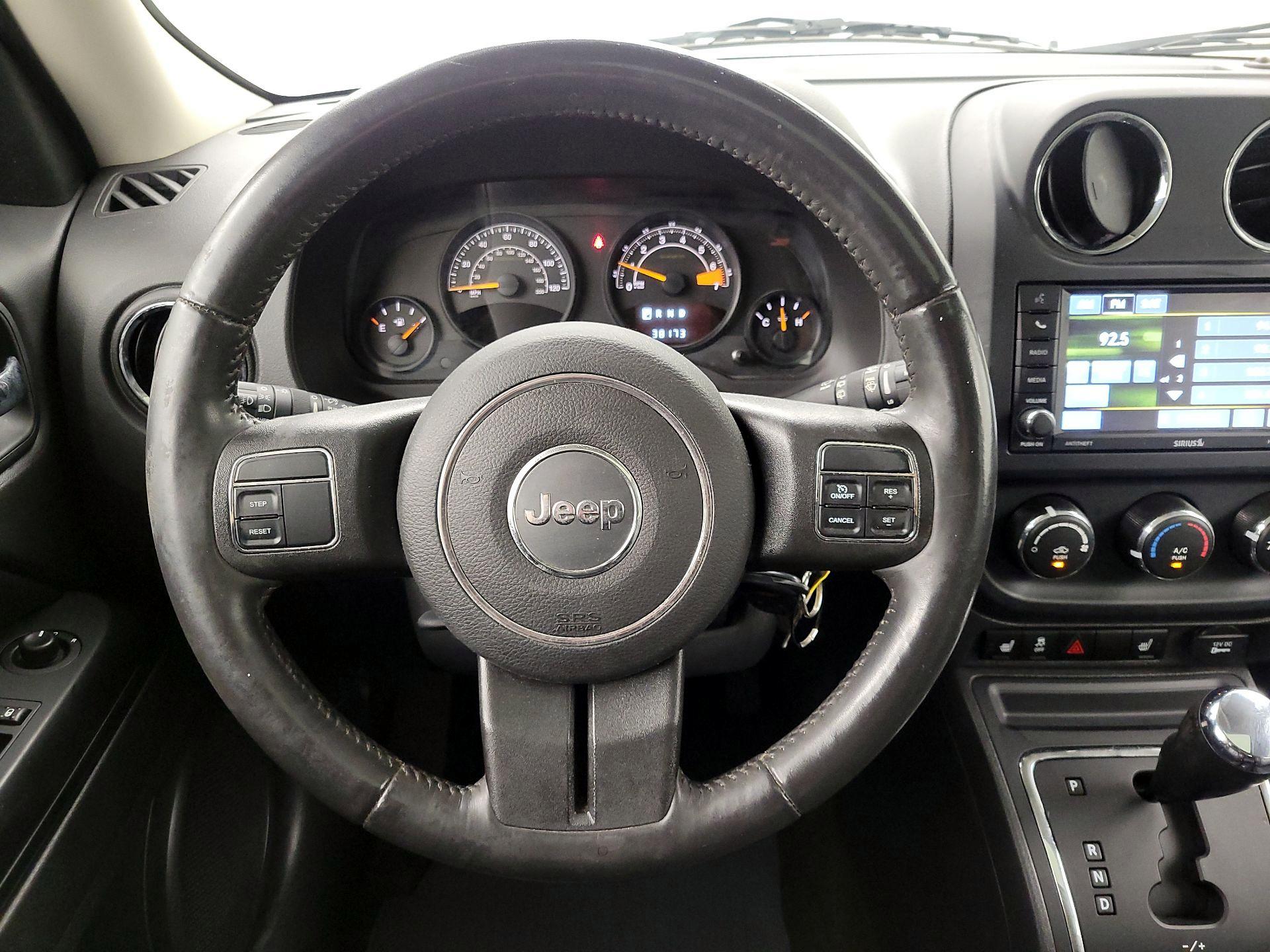 Thumbnail: 2016 Jeep Patriot - 10