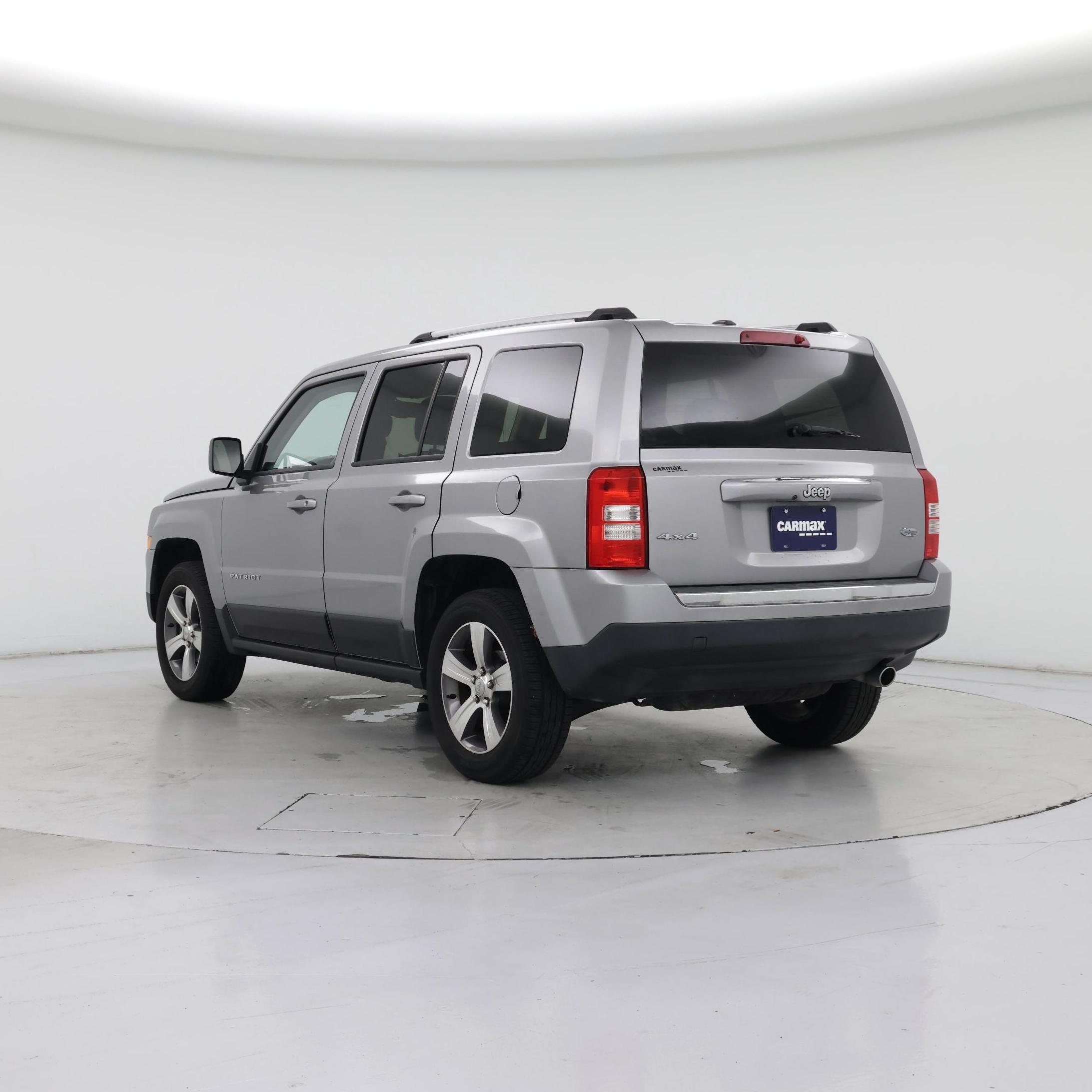Thumbnail: 2016 Jeep Patriot - 2
