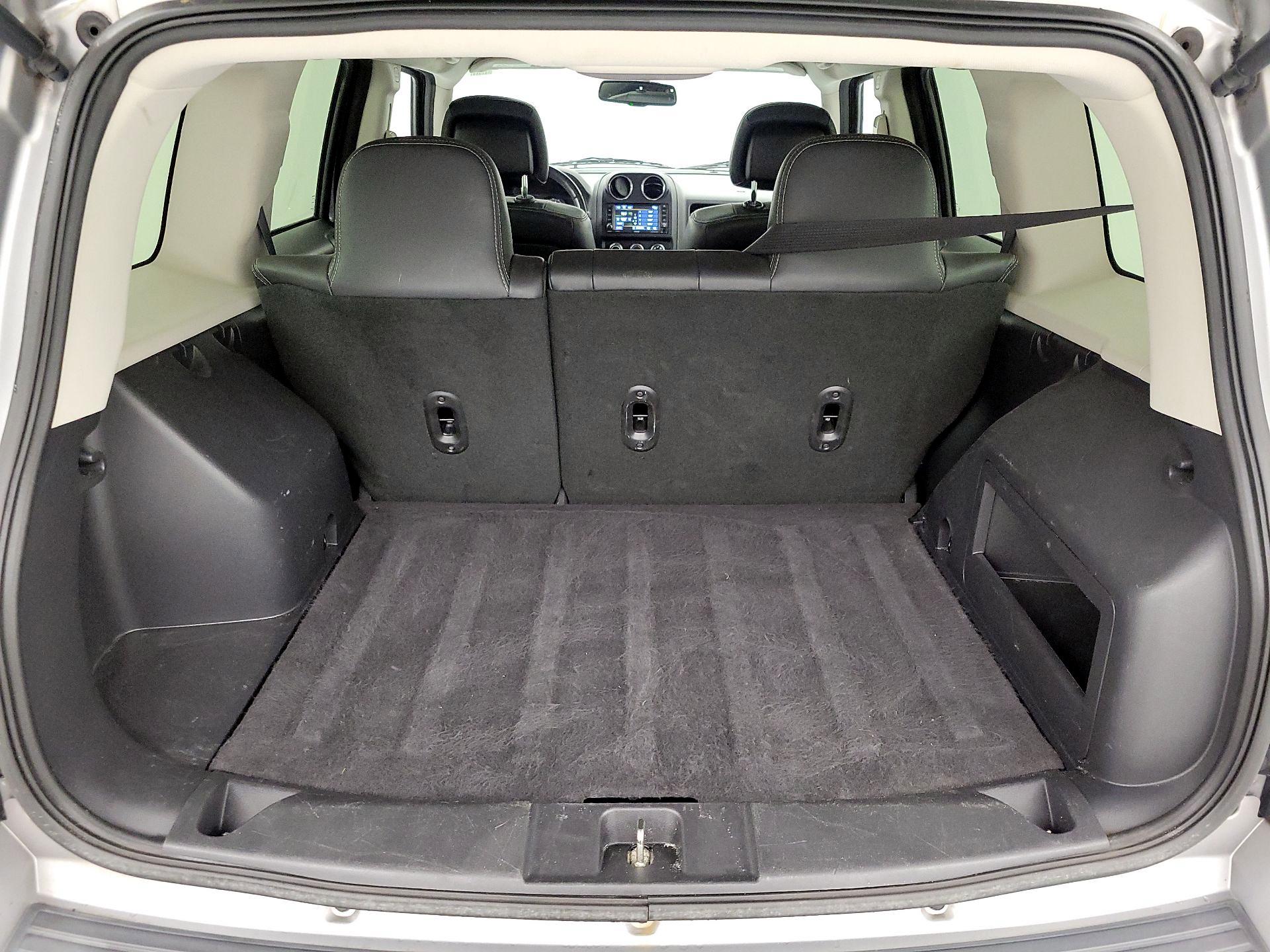 Thumbnail: 2016 Jeep Patriot - 19