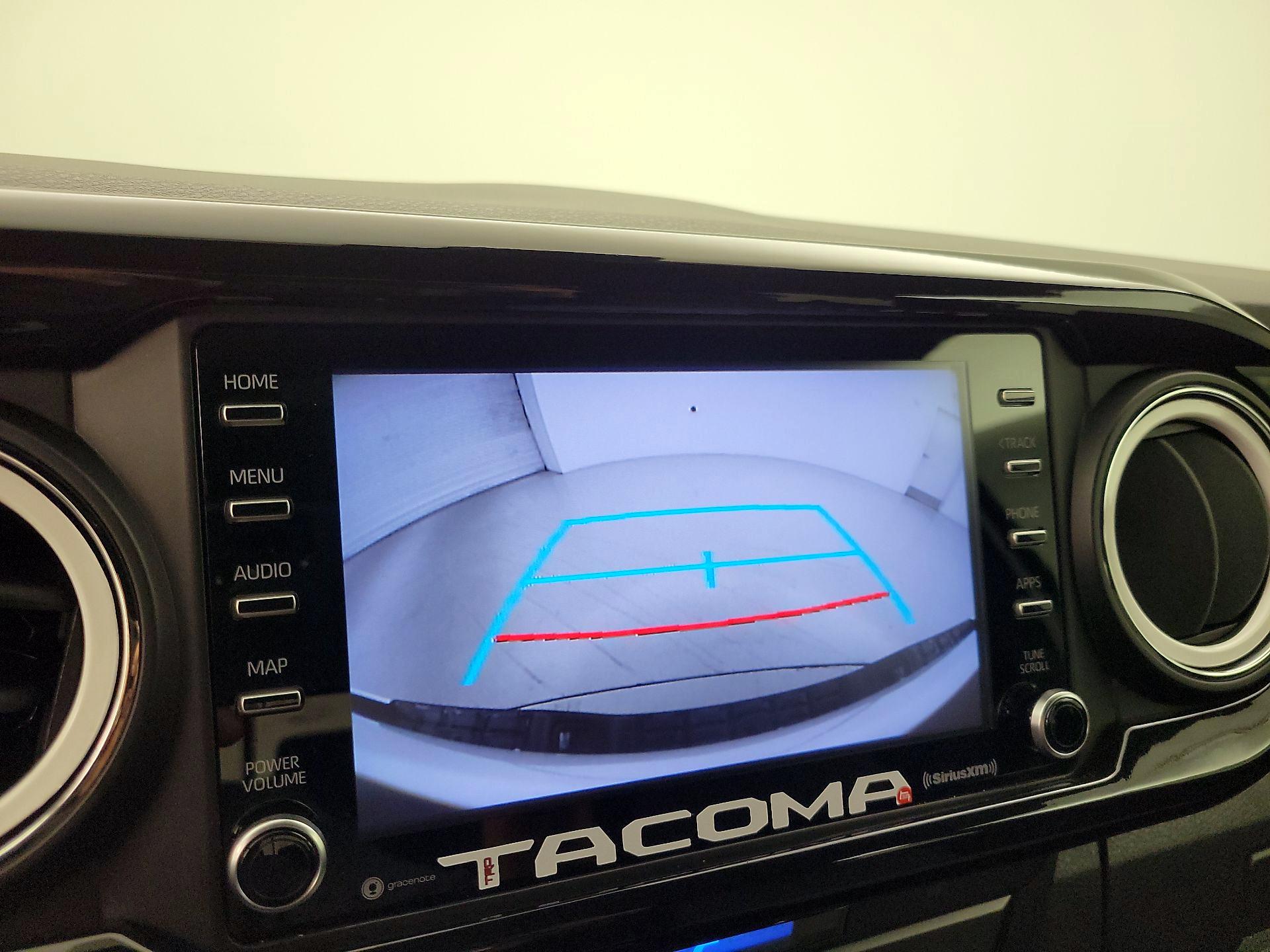 Thumbnail: 2021 Toyota Tacoma - 14