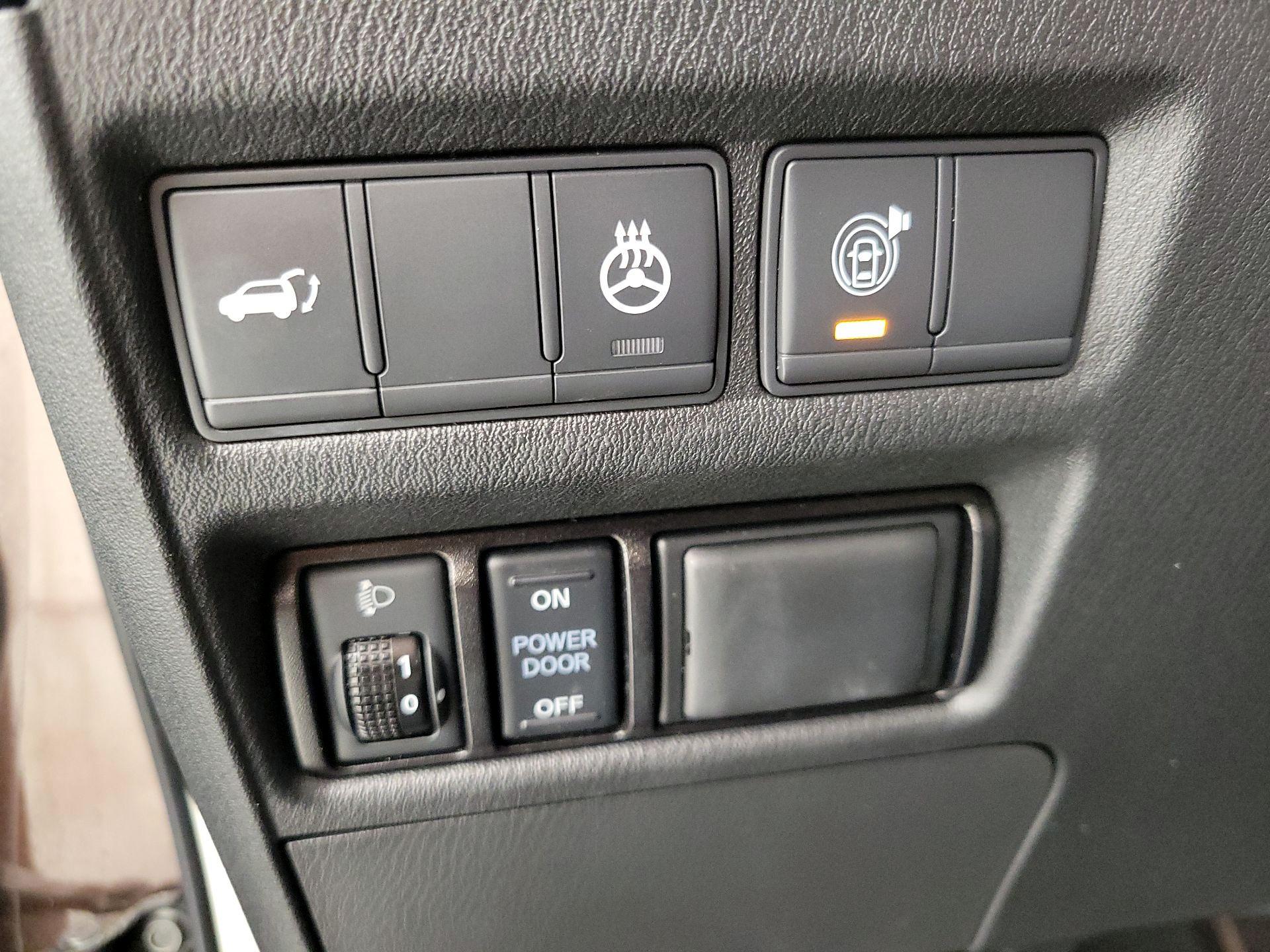Thumbnail: 2018 Nissan Armada - 13