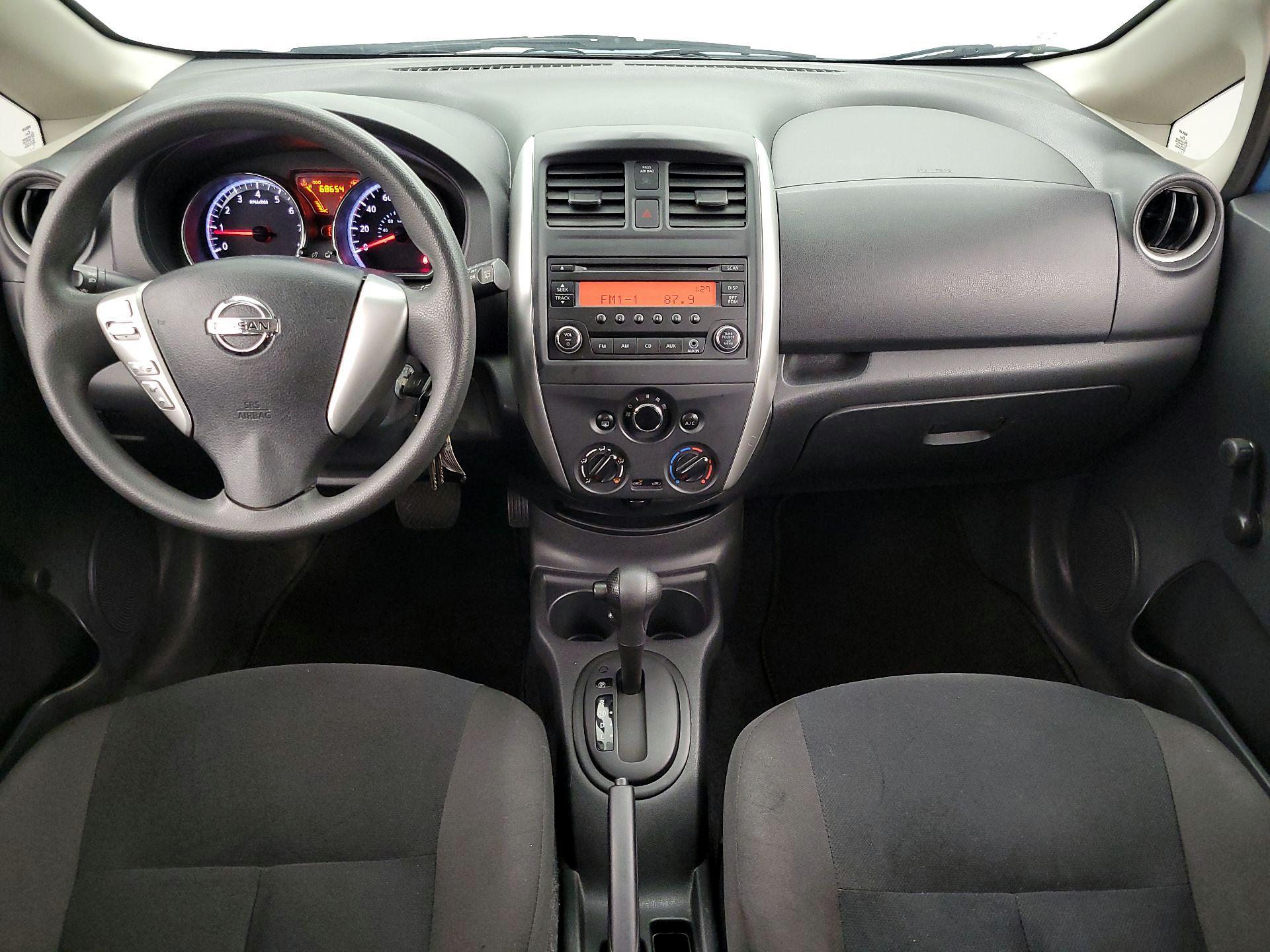 Thumbnail: 2015 Nissan Versa Note - 9