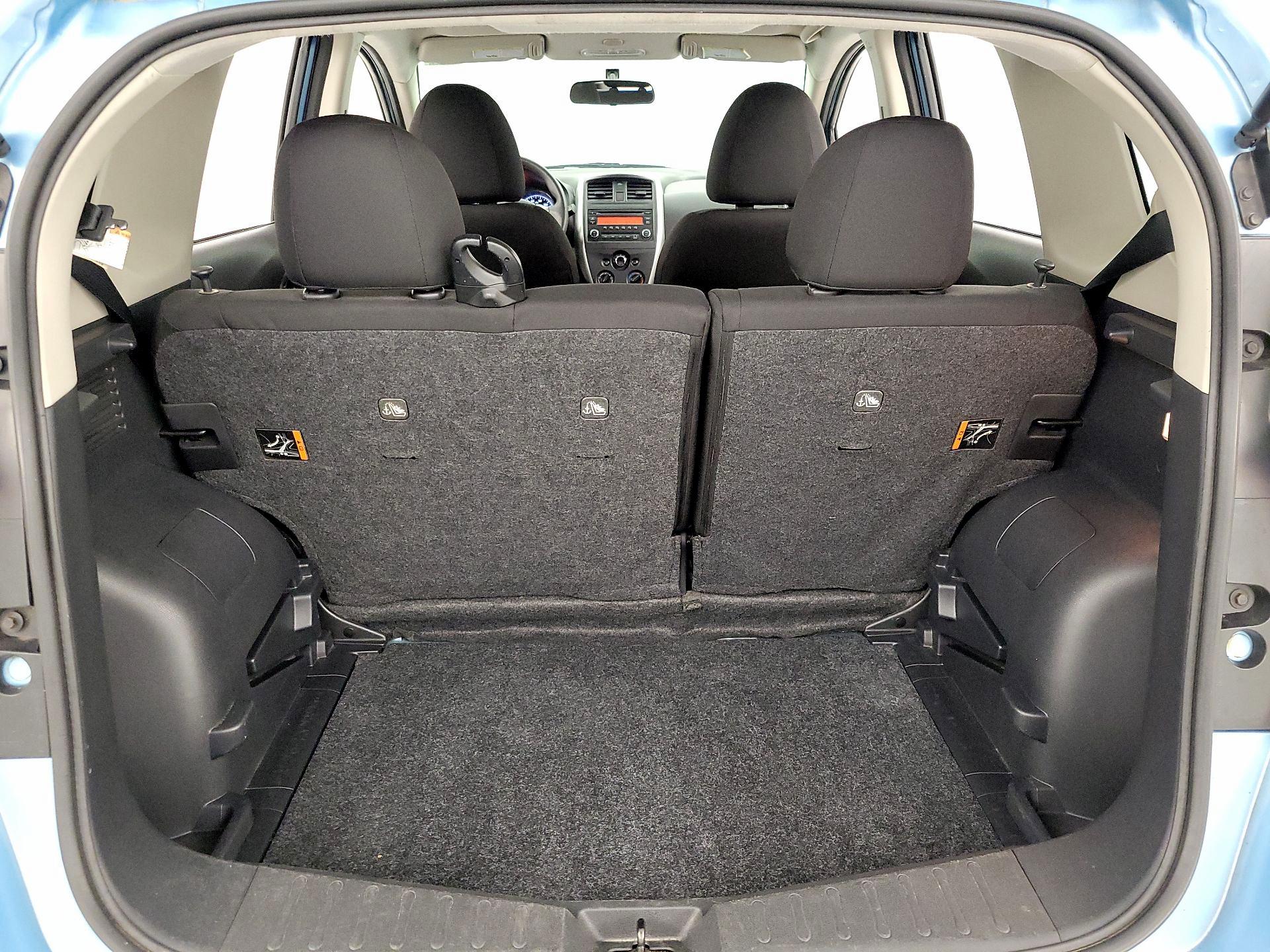 Thumbnail: 2015 Nissan Versa Note - 19