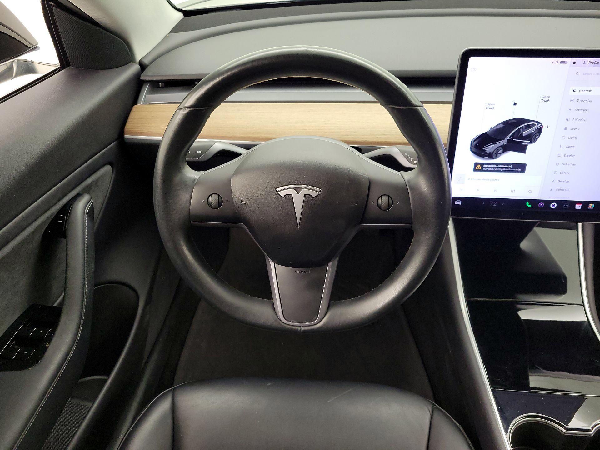 Thumbnail: 2019 Tesla Model 3 - 10