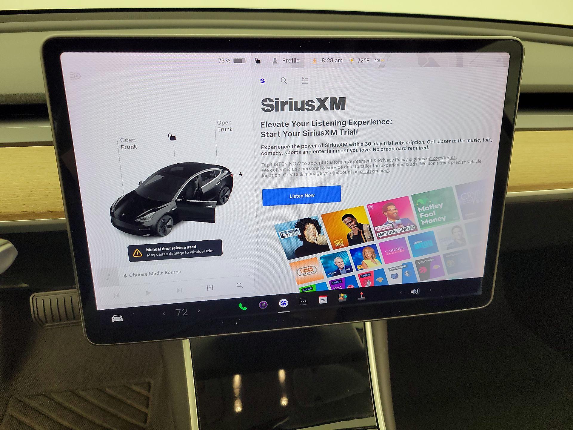 Thumbnail: 2019 Tesla Model 3 - 15