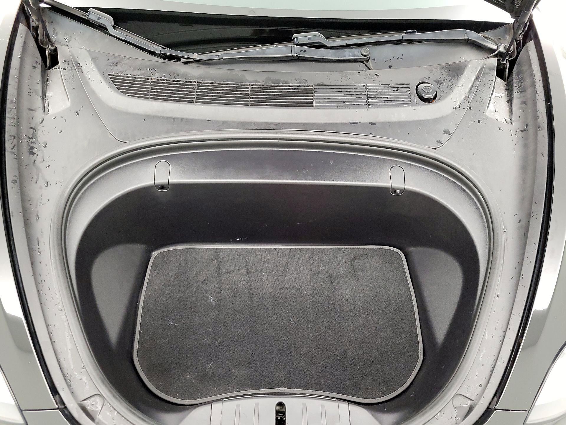 Thumbnail: 2019 Tesla Model 3 - 20