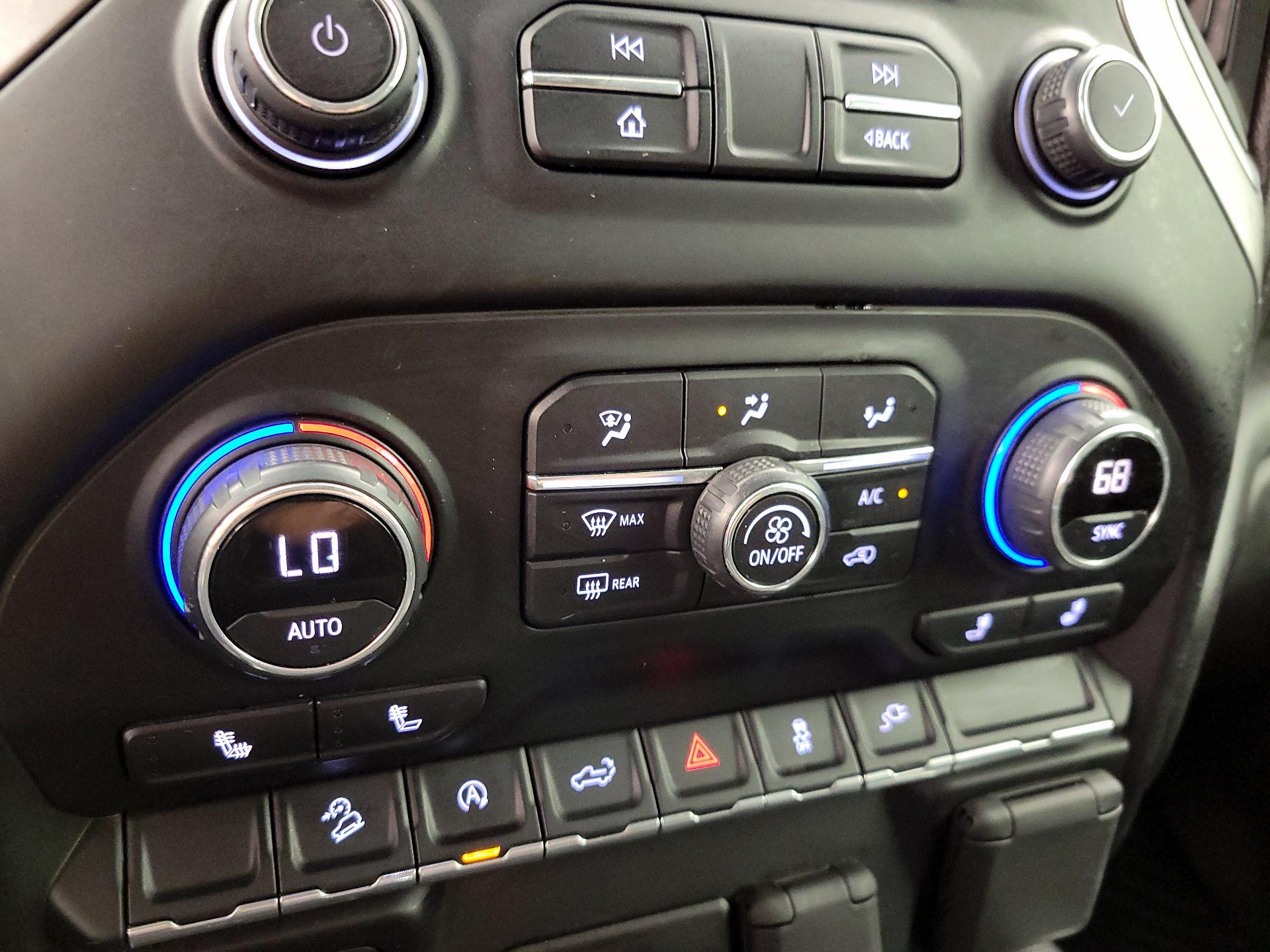 Thumbnail: 2020 Chevrolet Silverado 1500 - 16