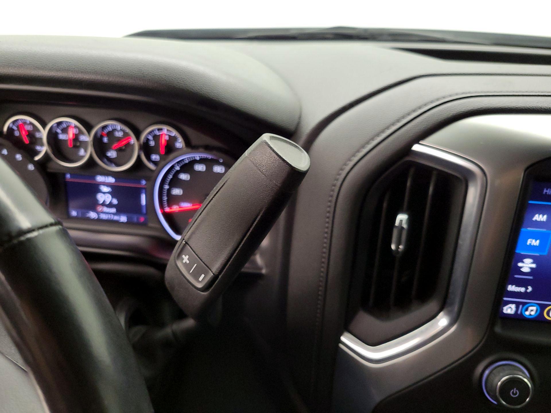 Thumbnail: 2020 Chevrolet Silverado 1500 - 17