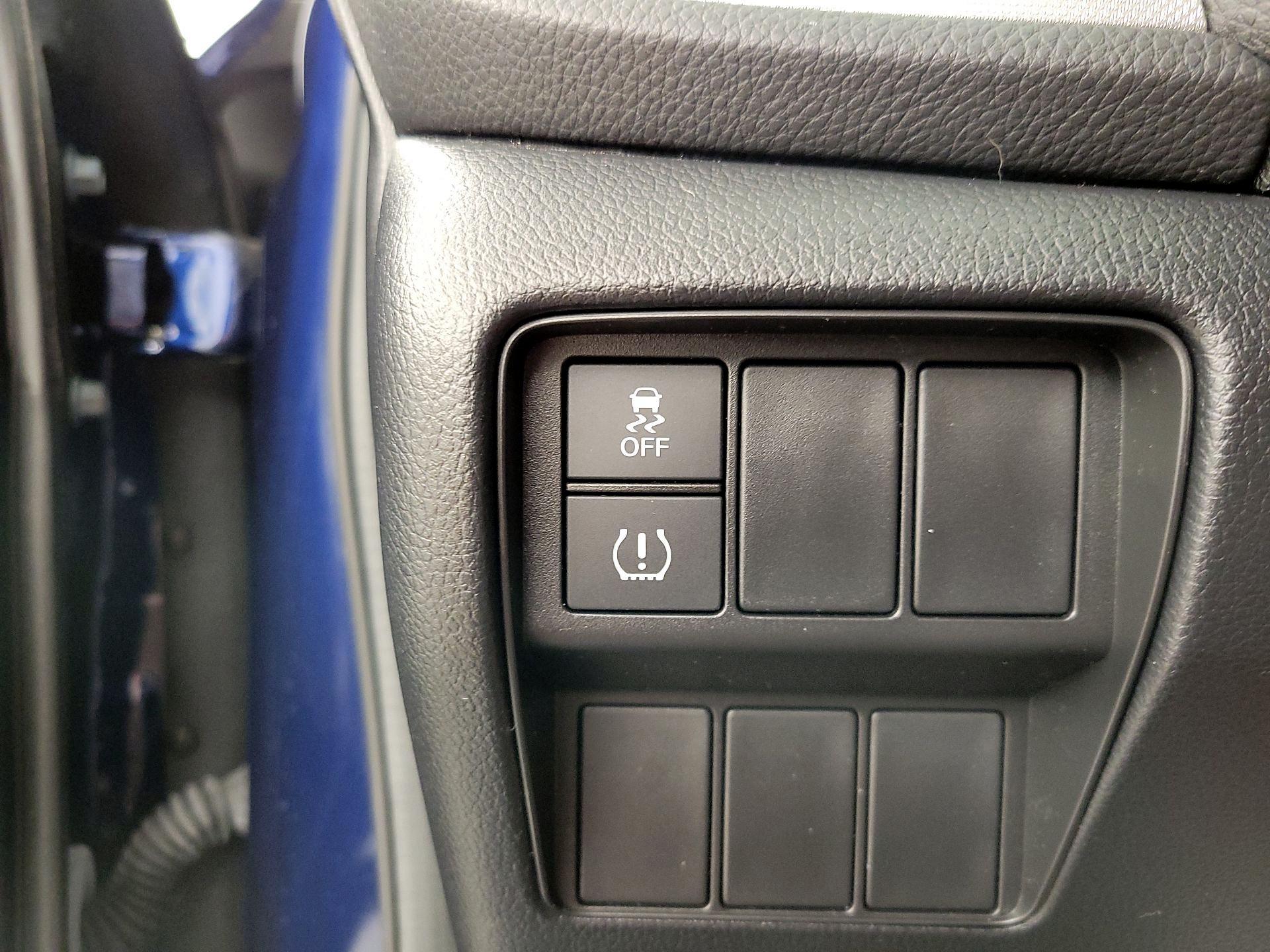 Thumbnail: 2019 Honda CR-V - 13