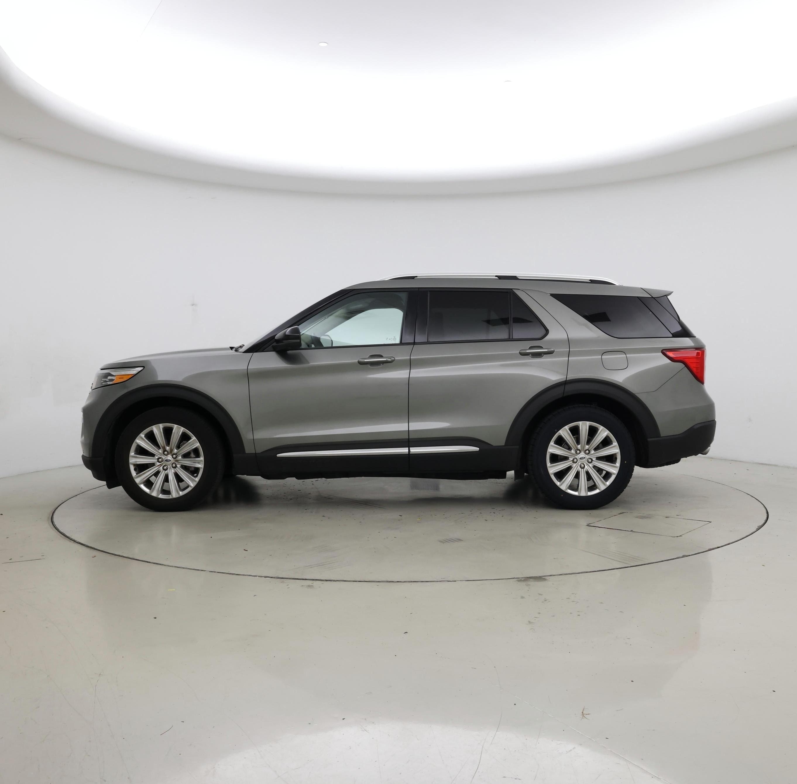 Thumbnail: 2020 Ford Explorer - 3