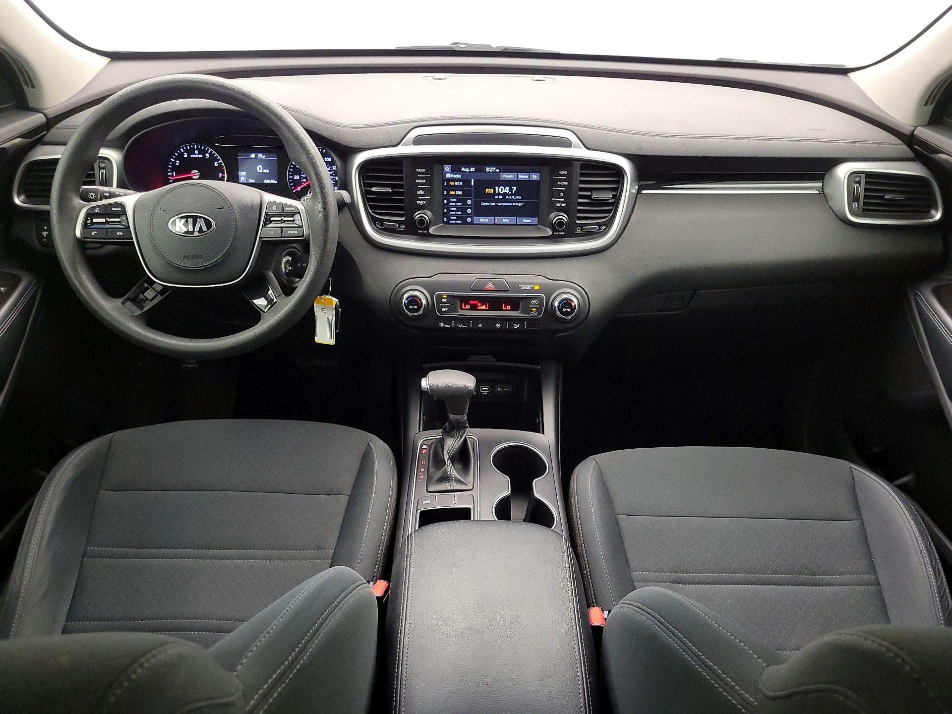 Thumbnail: 2019 Kia Sorento - 9