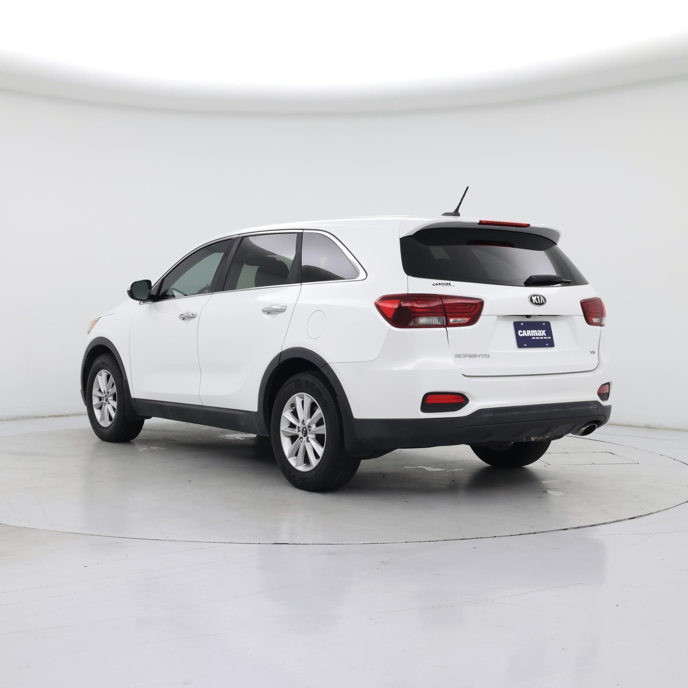 Thumbnail: 2019 Kia Sorento - 2