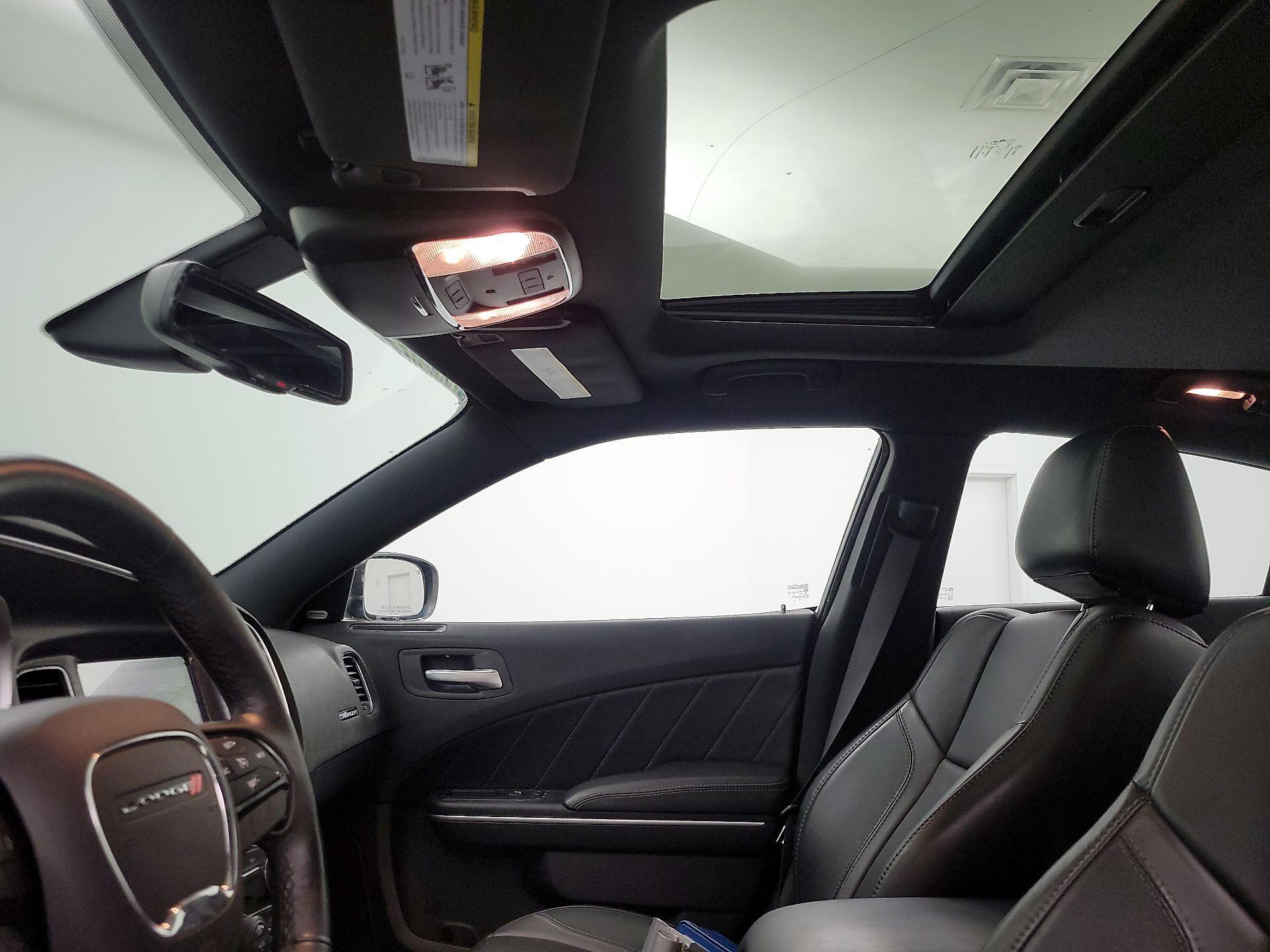 Thumbnail: 2016 Dodge Charger - 20
