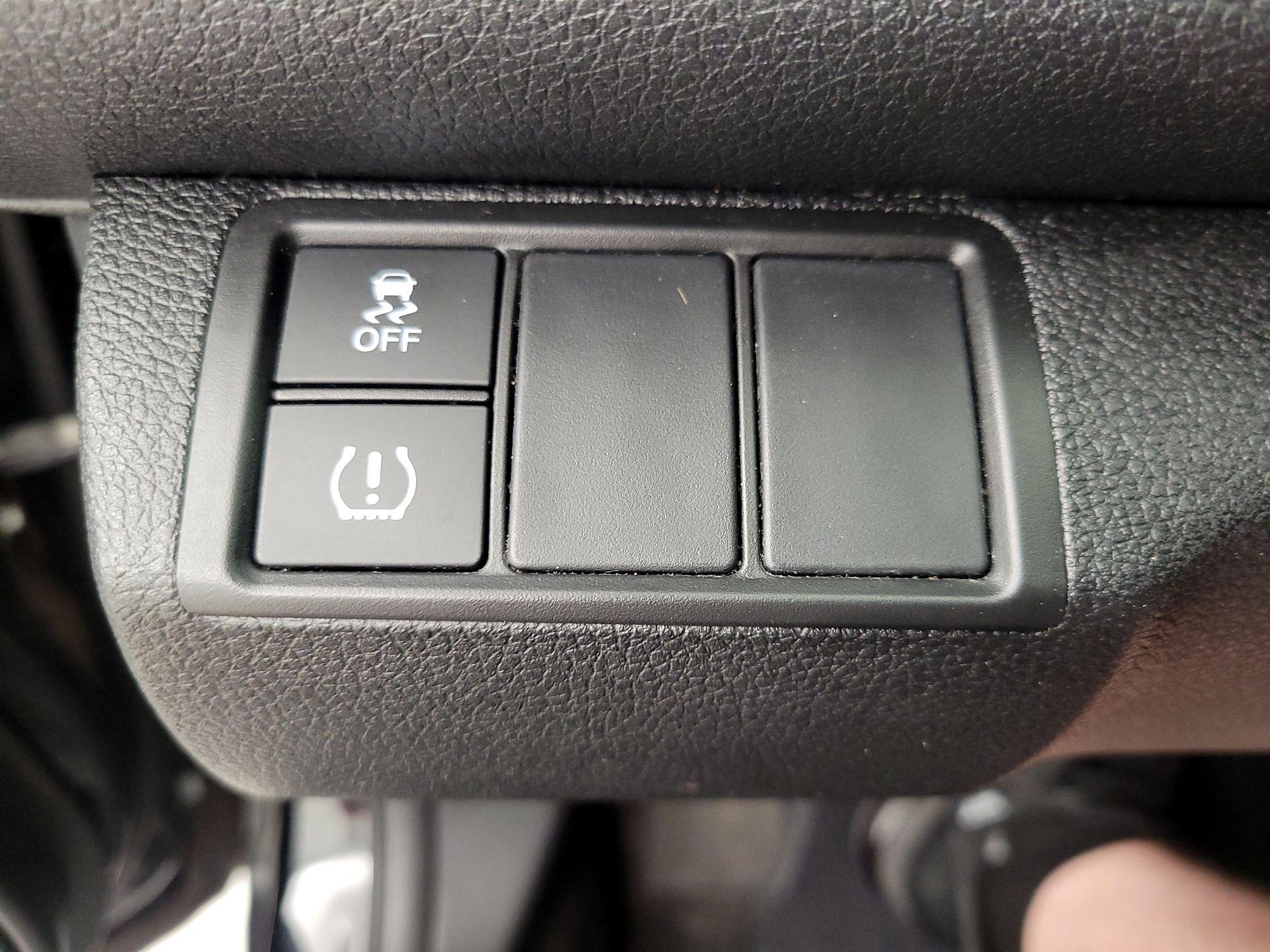 Thumbnail: 2016 Honda Civic - 13