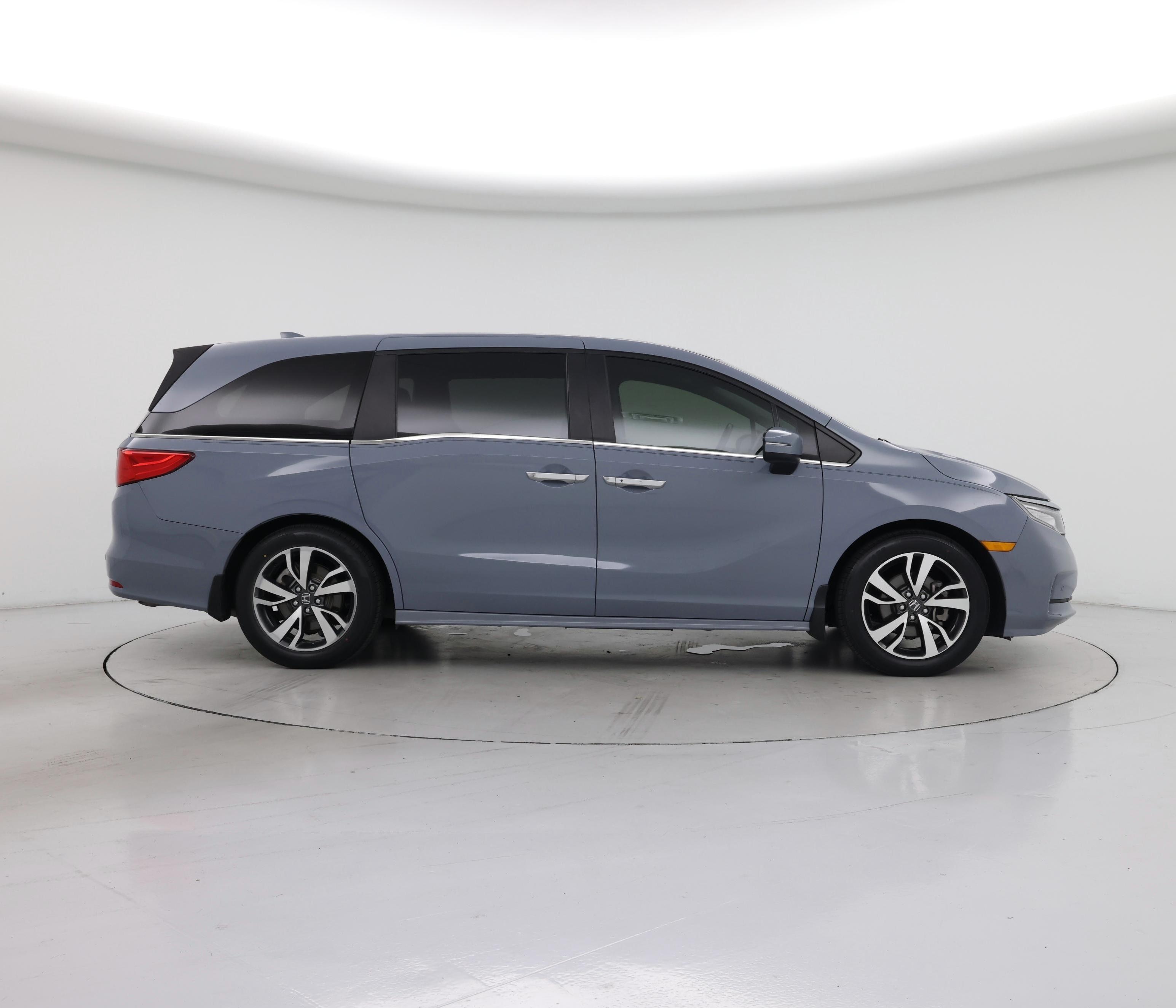 Thumbnail: 2023 Honda Odyssey - 7