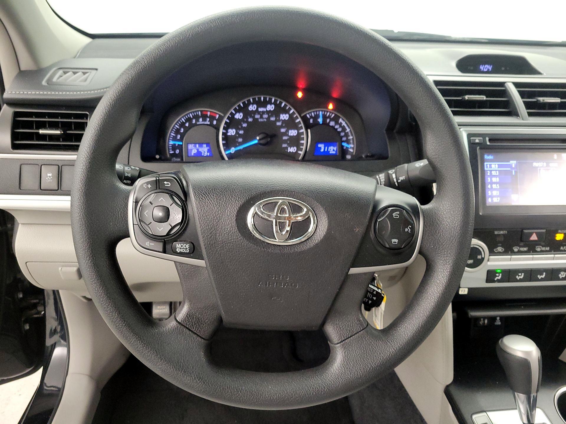 Thumbnail: 2014 Toyota Camry - 10