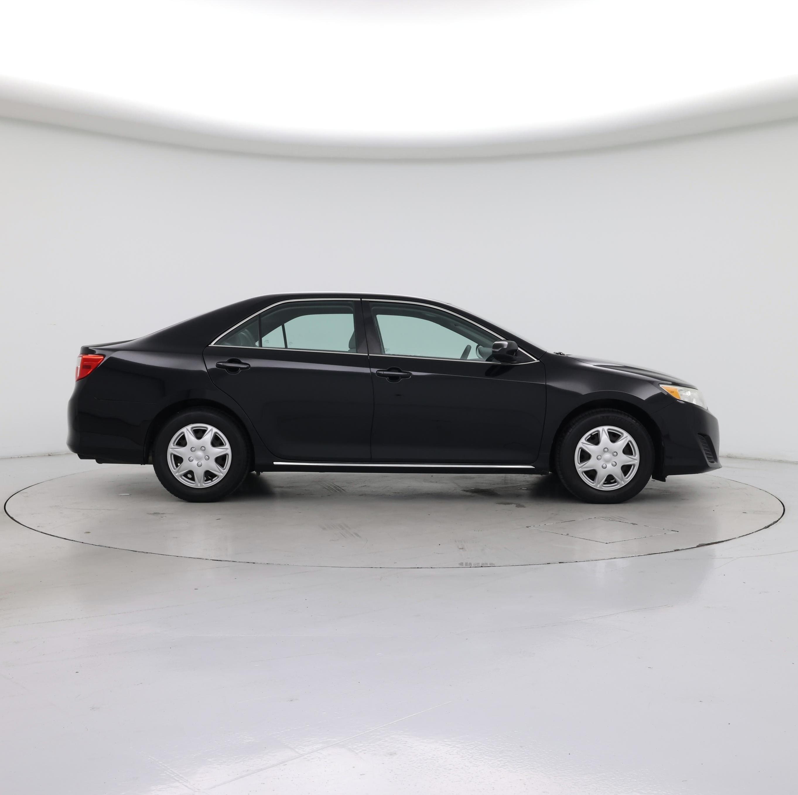 Thumbnail: 2014 Toyota Camry - 7