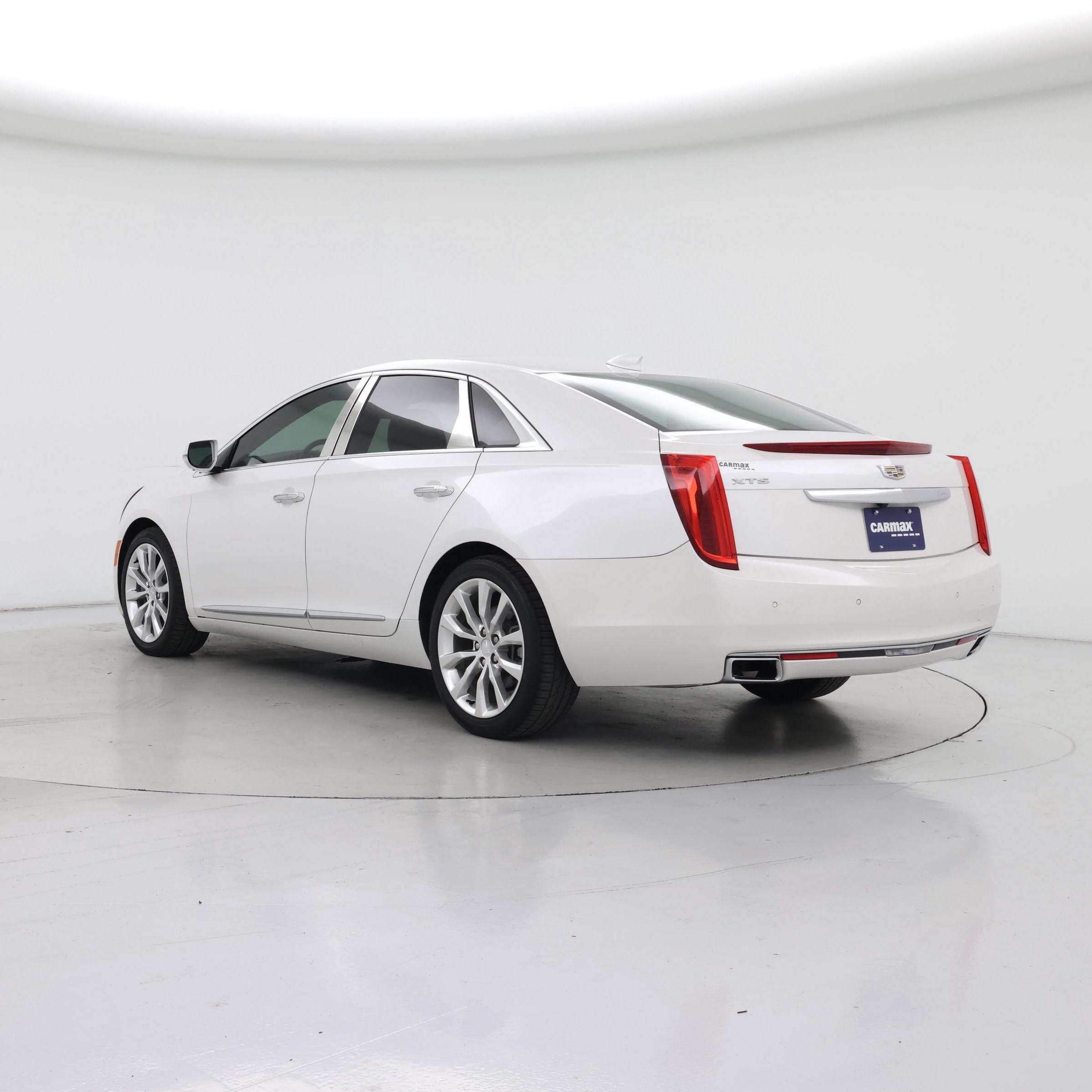 Thumbnail: 2017 Cadillac XTS - 2