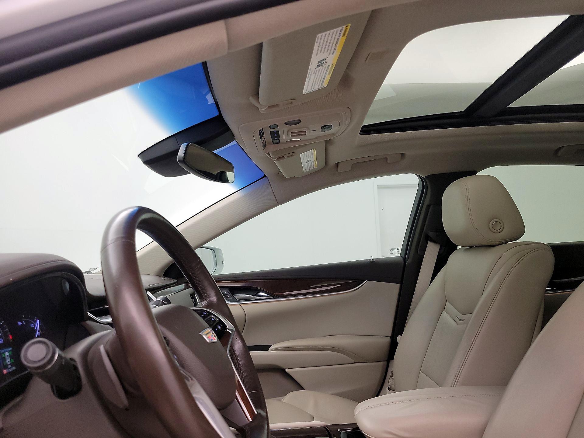 Thumbnail: 2017 Cadillac XTS - 20