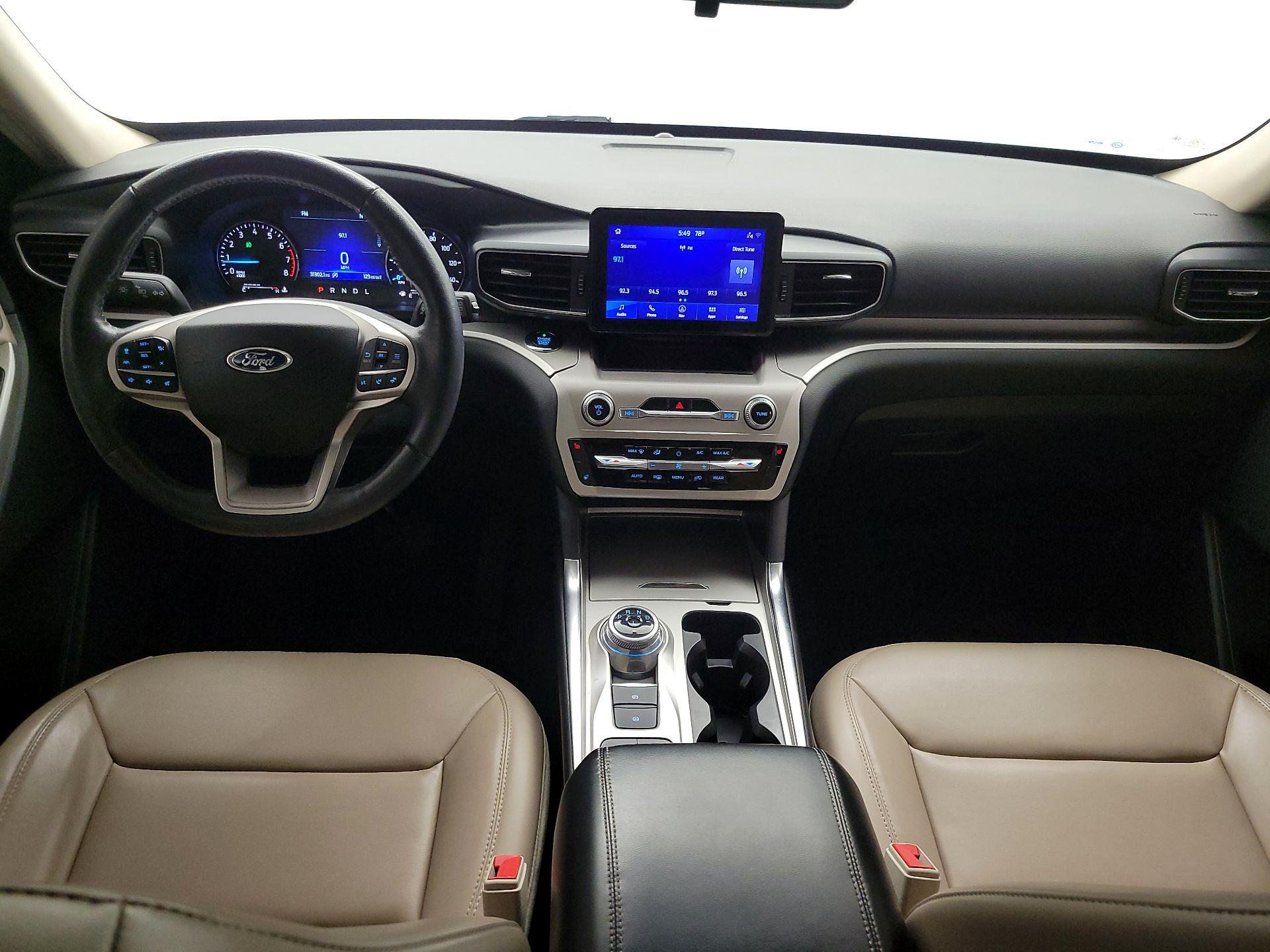 Thumbnail: 2021 Ford Explorer - 9