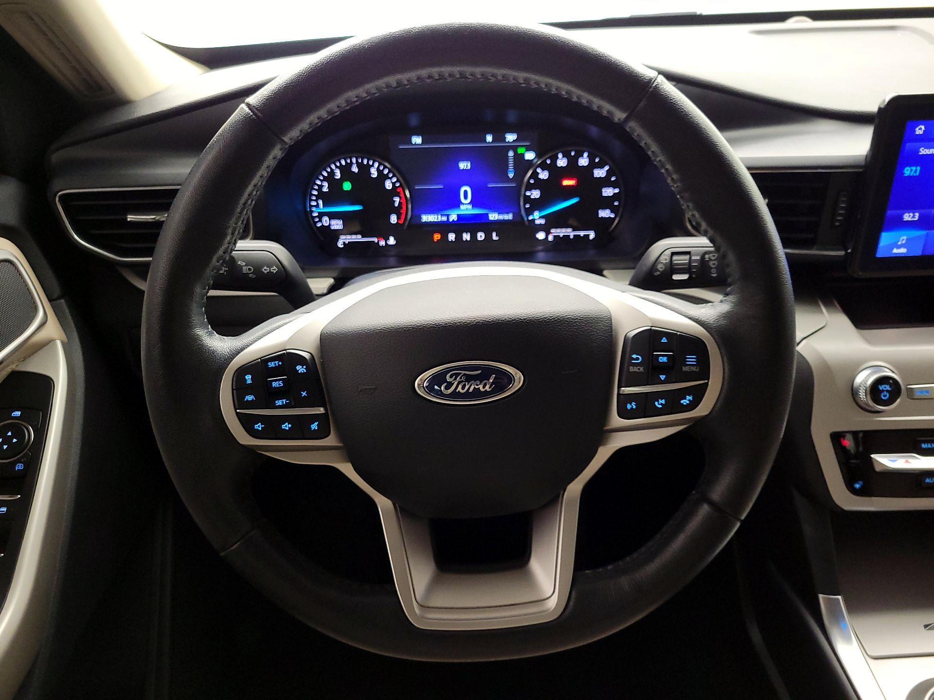 Thumbnail: 2021 Ford Explorer - 10