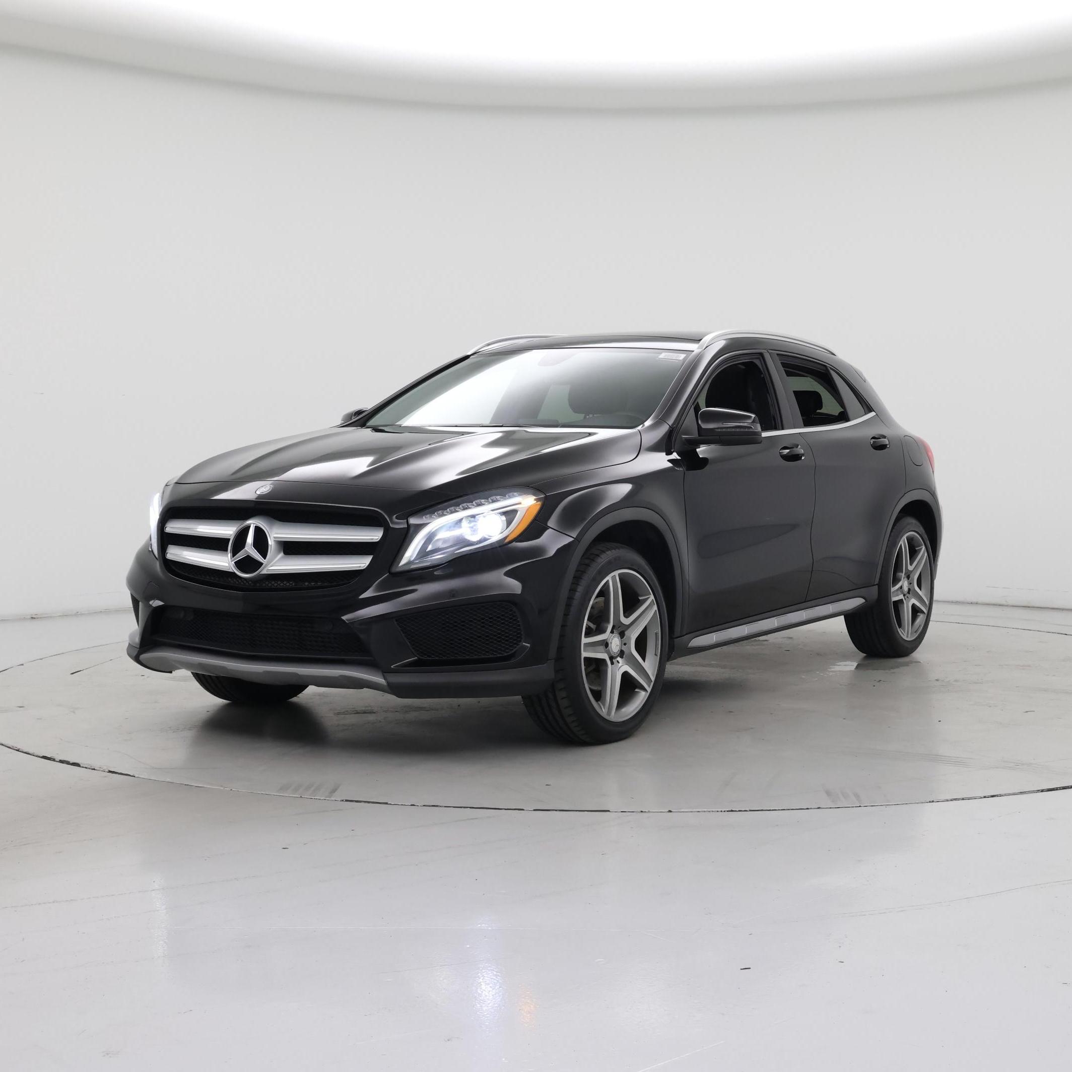 Thumbnail: 2015 Mercedes-Benz GLA - 4