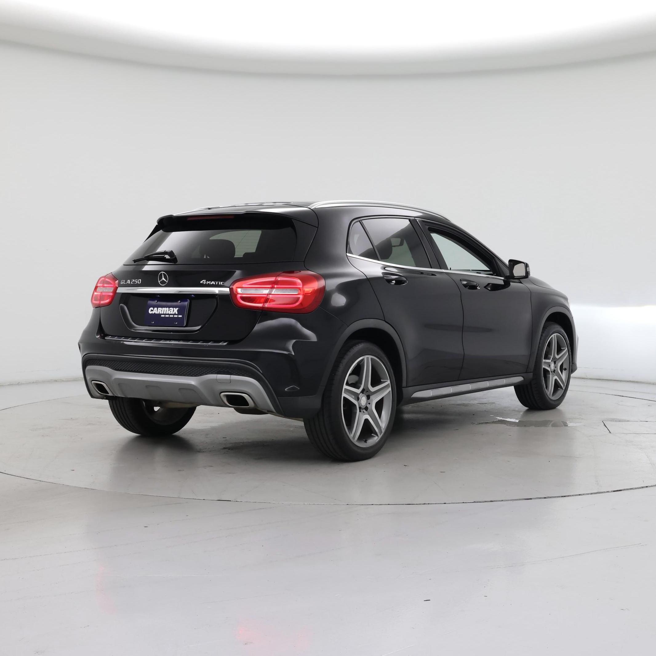 Thumbnail: 2015 Mercedes-Benz GLA - 8