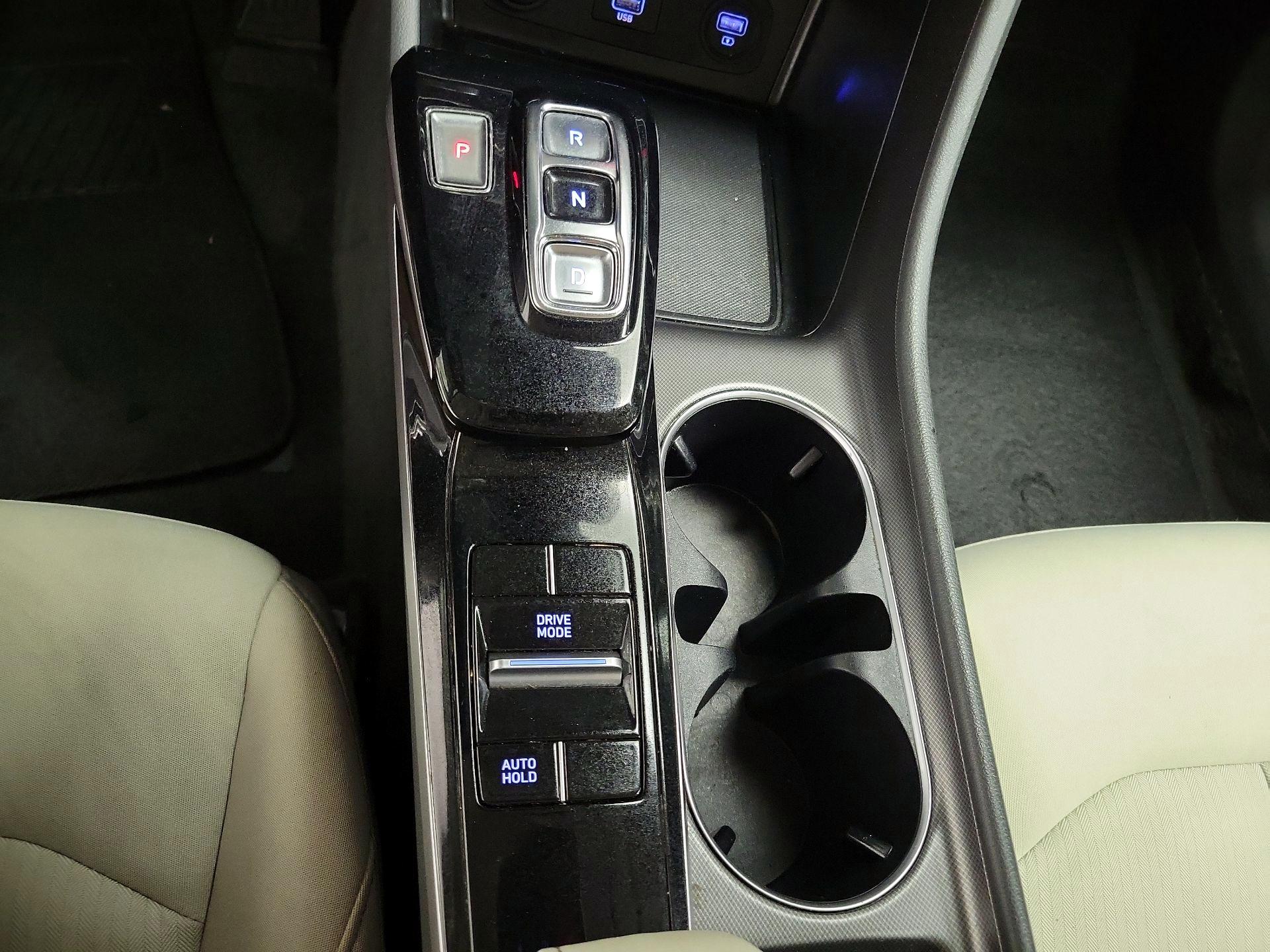 Thumbnail: 2023 Hyundai Sonata - 18