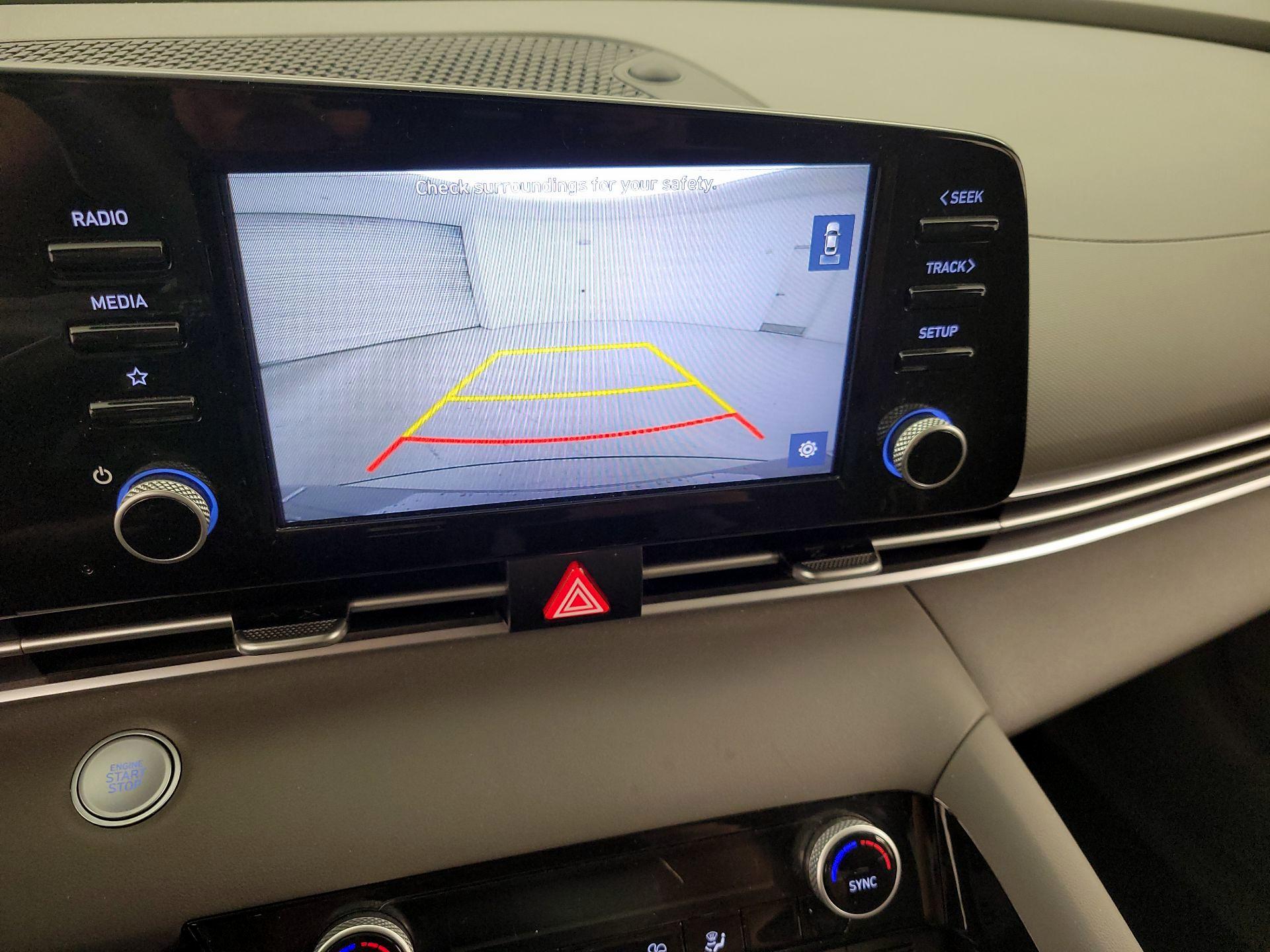 Thumbnail: 2021 Hyundai Elantra - 14