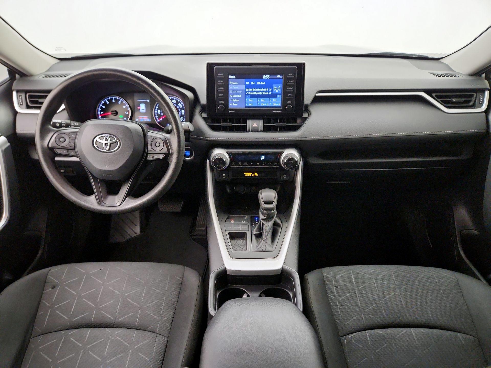 Thumbnail: 2021 Toyota RAV4 - 9
