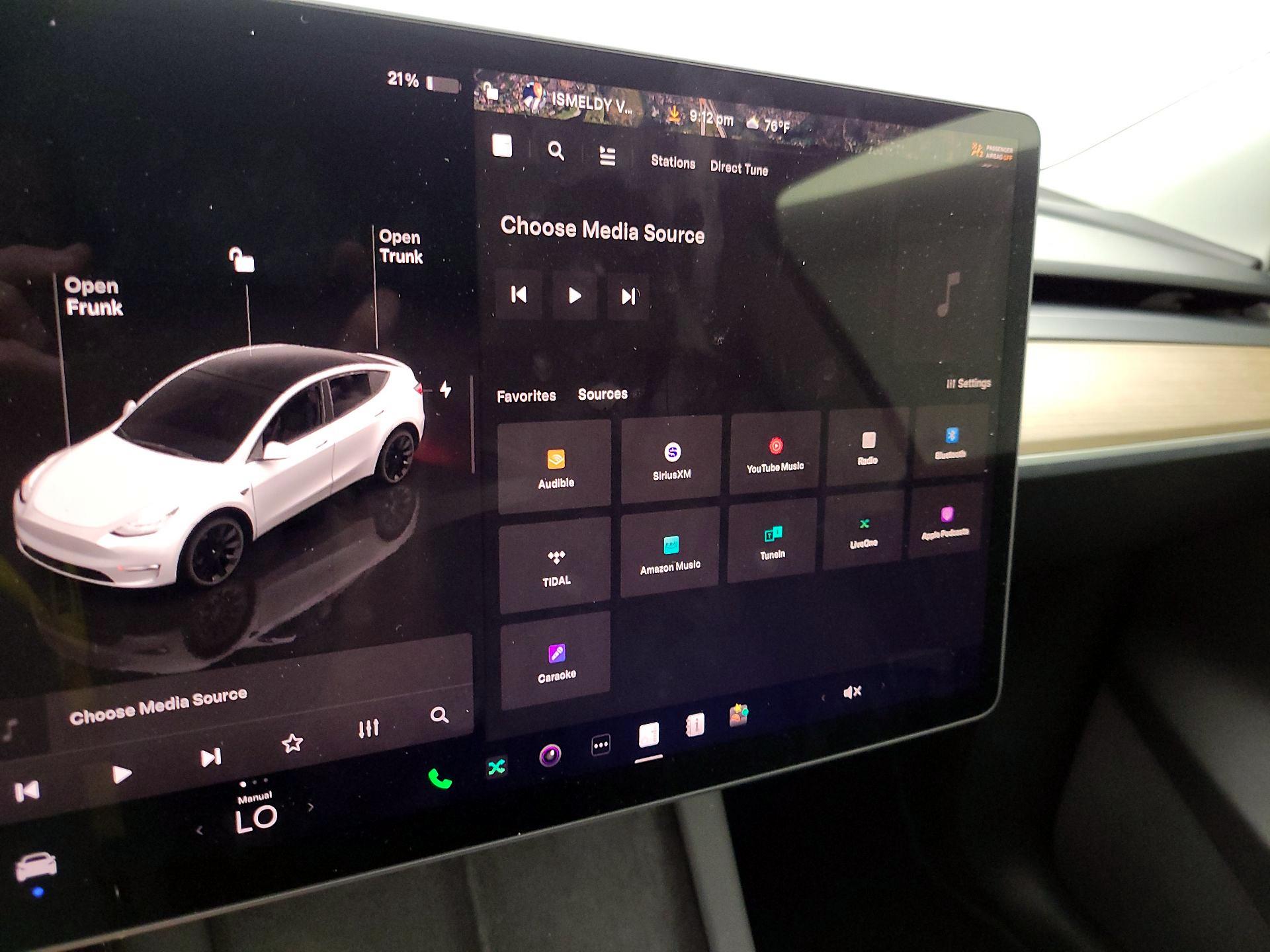 Thumbnail: 2022 Tesla Model Y - 15