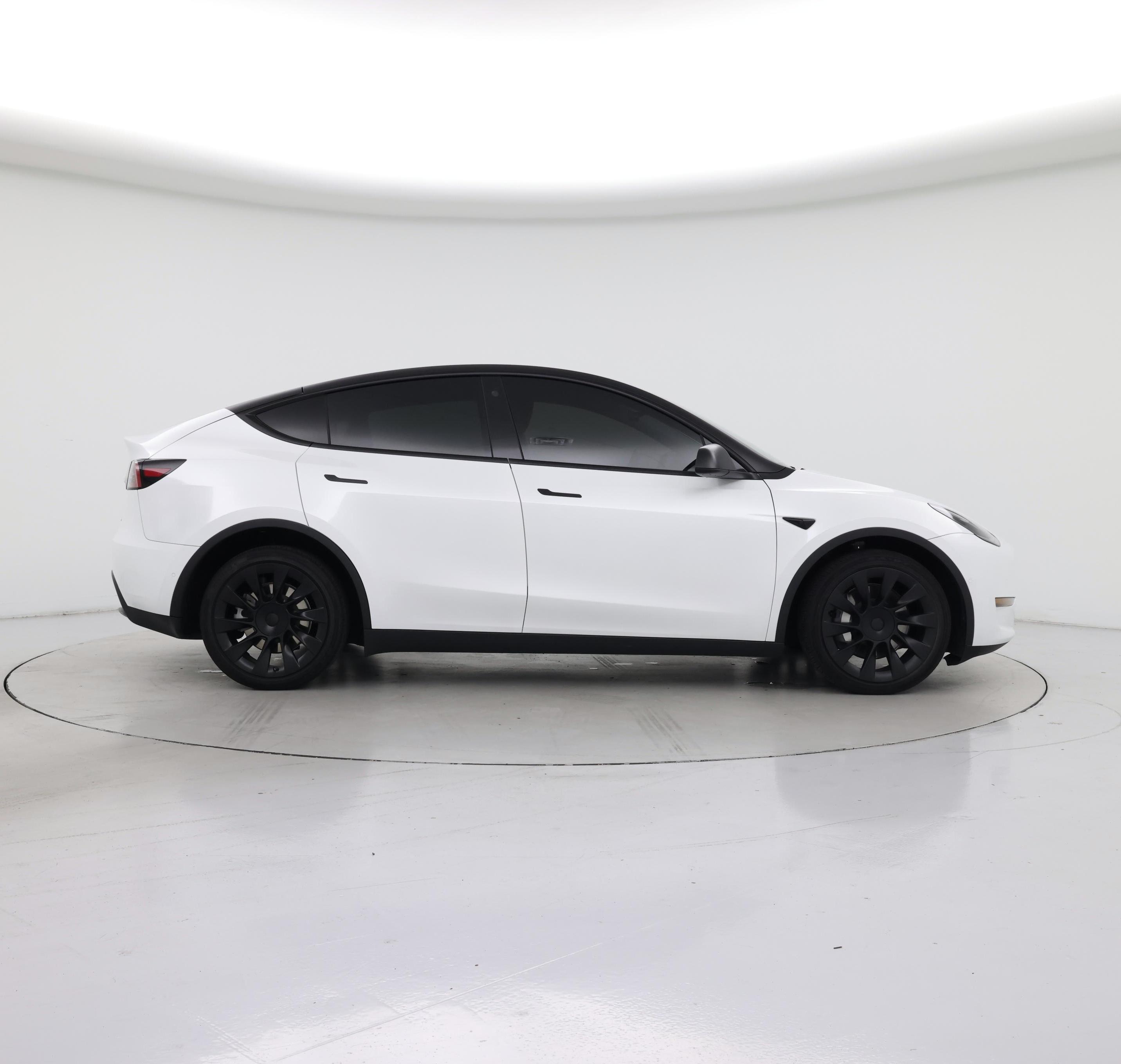 Thumbnail: 2022 Tesla Model Y - 7
