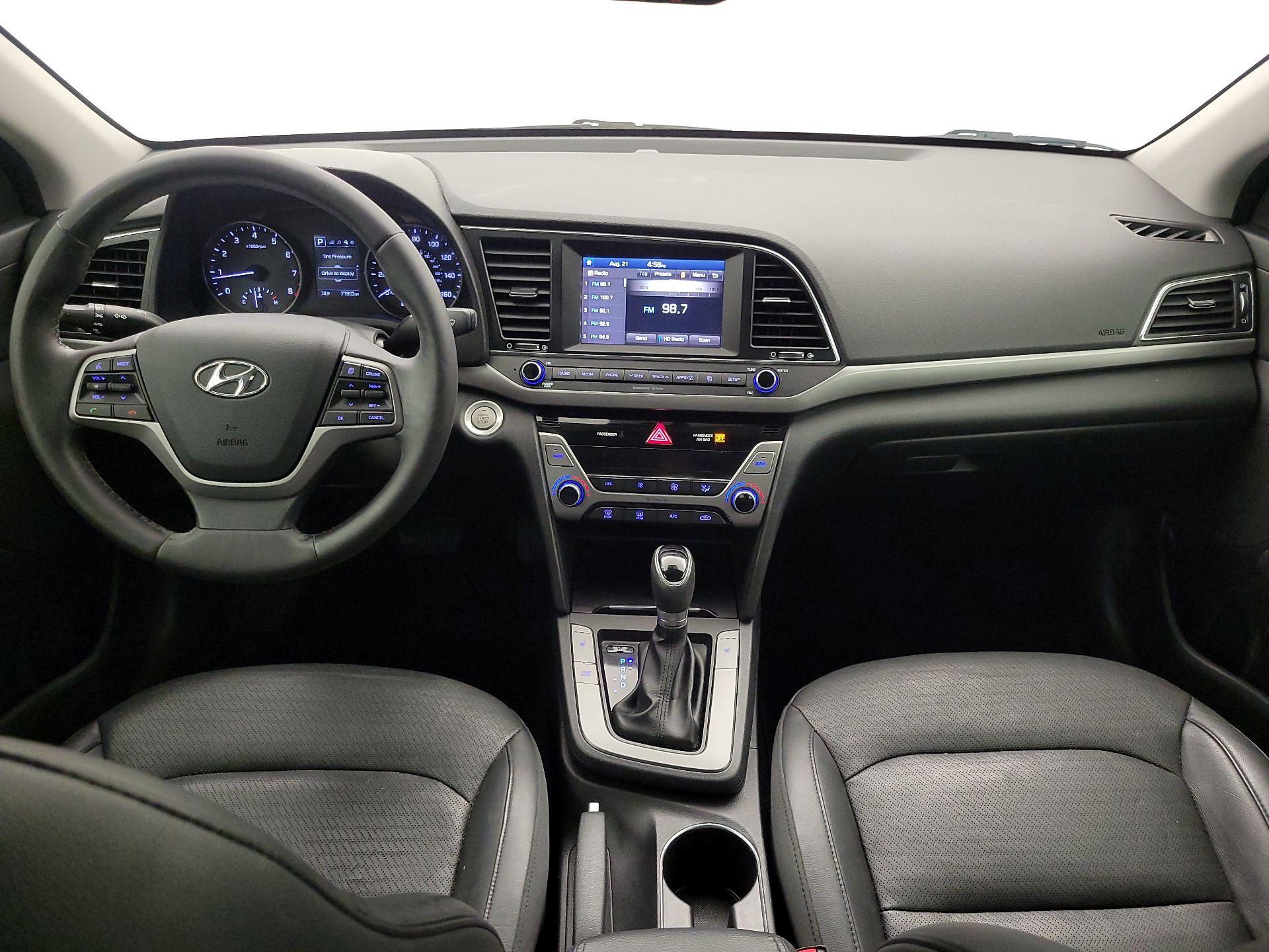 Thumbnail: 2017 Hyundai Elantra - 9