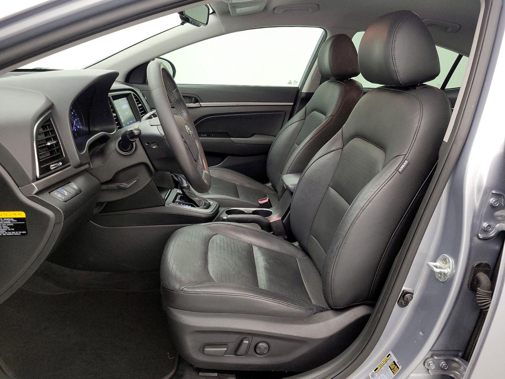 Thumbnail: 2017 Hyundai Elantra - 11