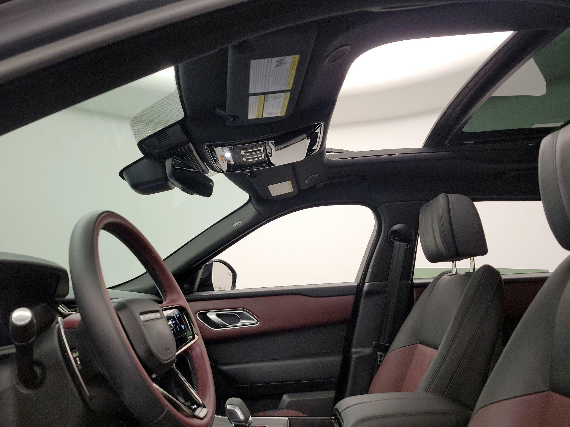 Thumbnail: 2024 Land Rover Range Rover Velar - 20