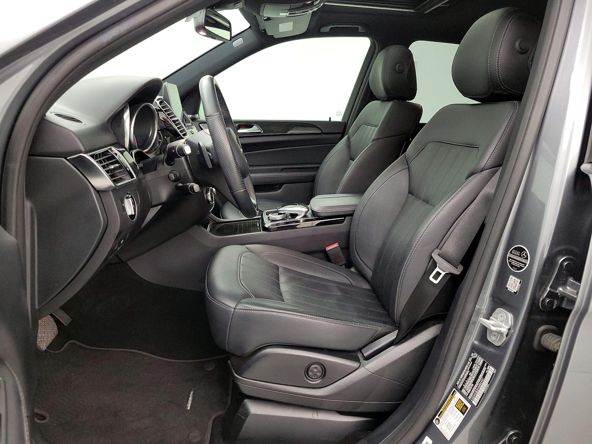 Thumbnail: 2017 Mercedes-Benz GLE - 11