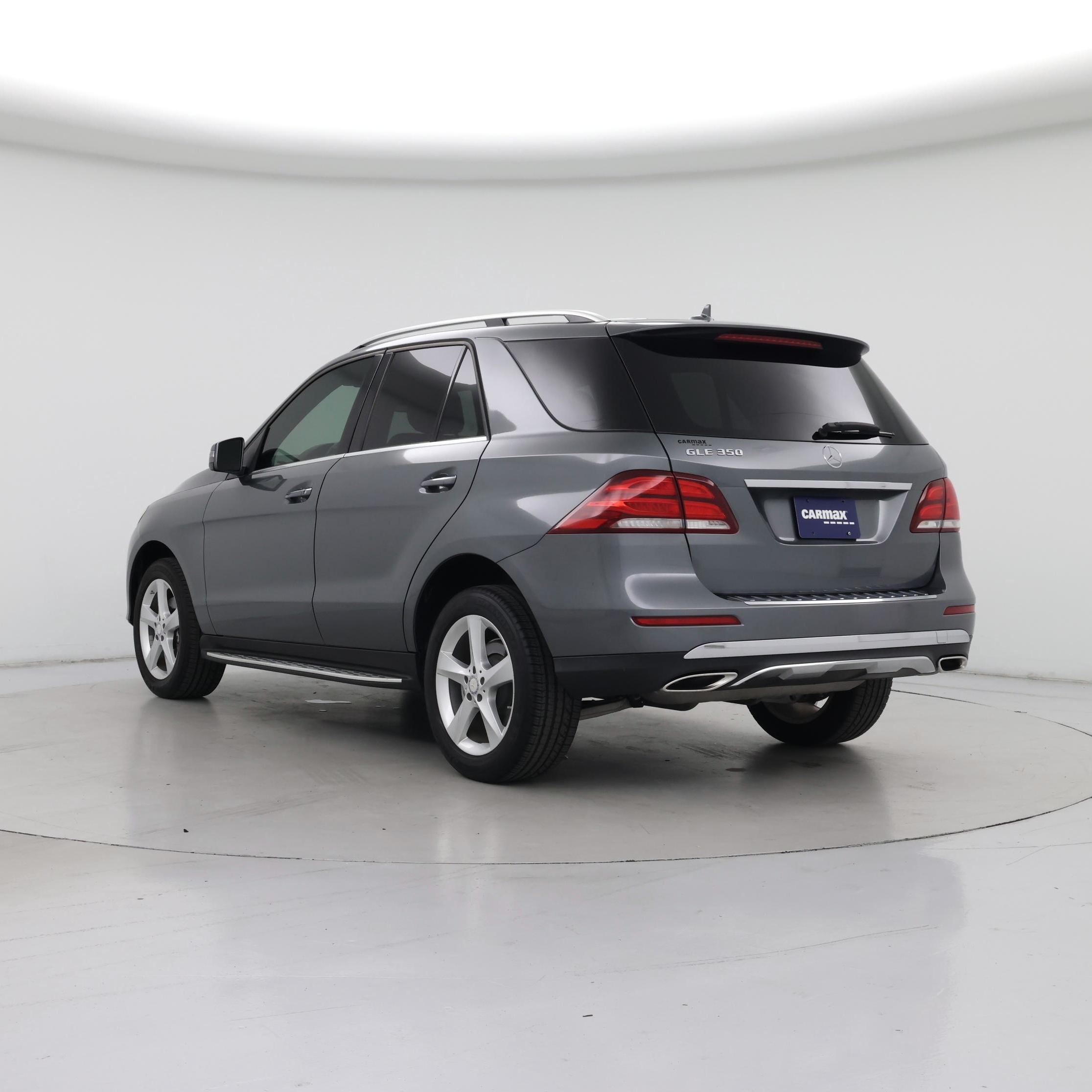 Thumbnail: 2017 Mercedes-Benz GLE - 2