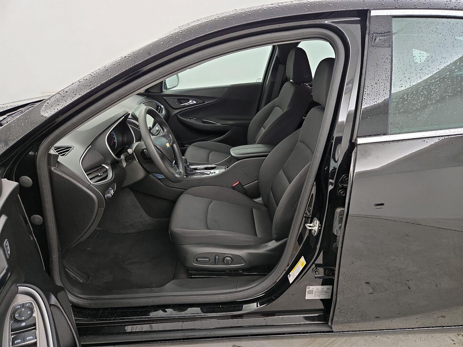 Thumbnail: 2024 Chevrolet Malibu - 11