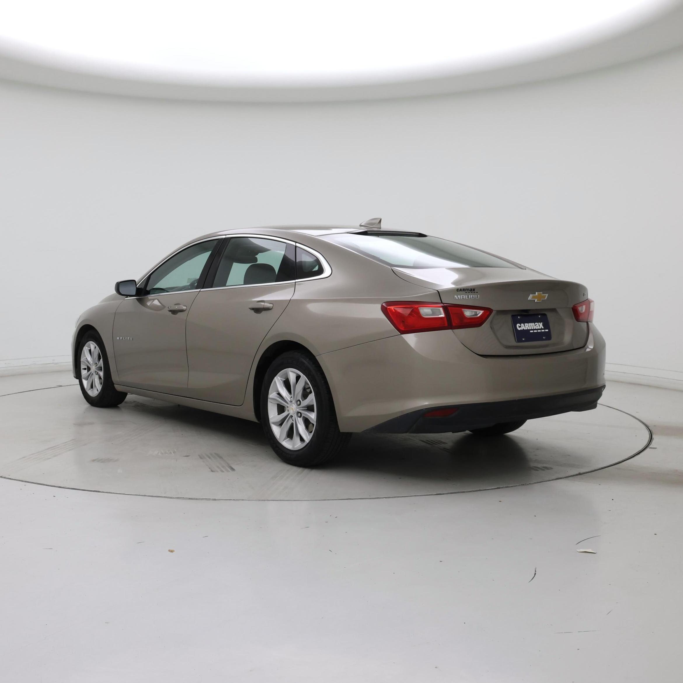 Thumbnail: 2023 Chevrolet Malibu - 2