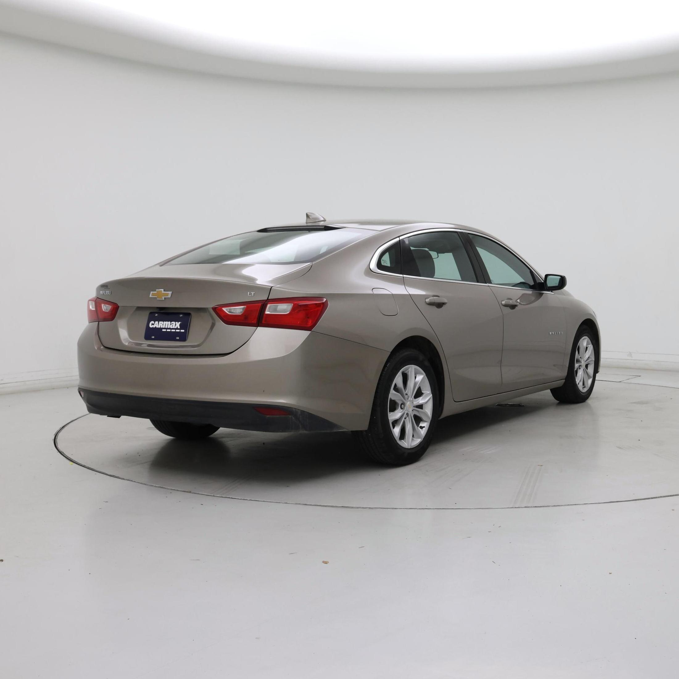 Thumbnail: 2023 Chevrolet Malibu - 8