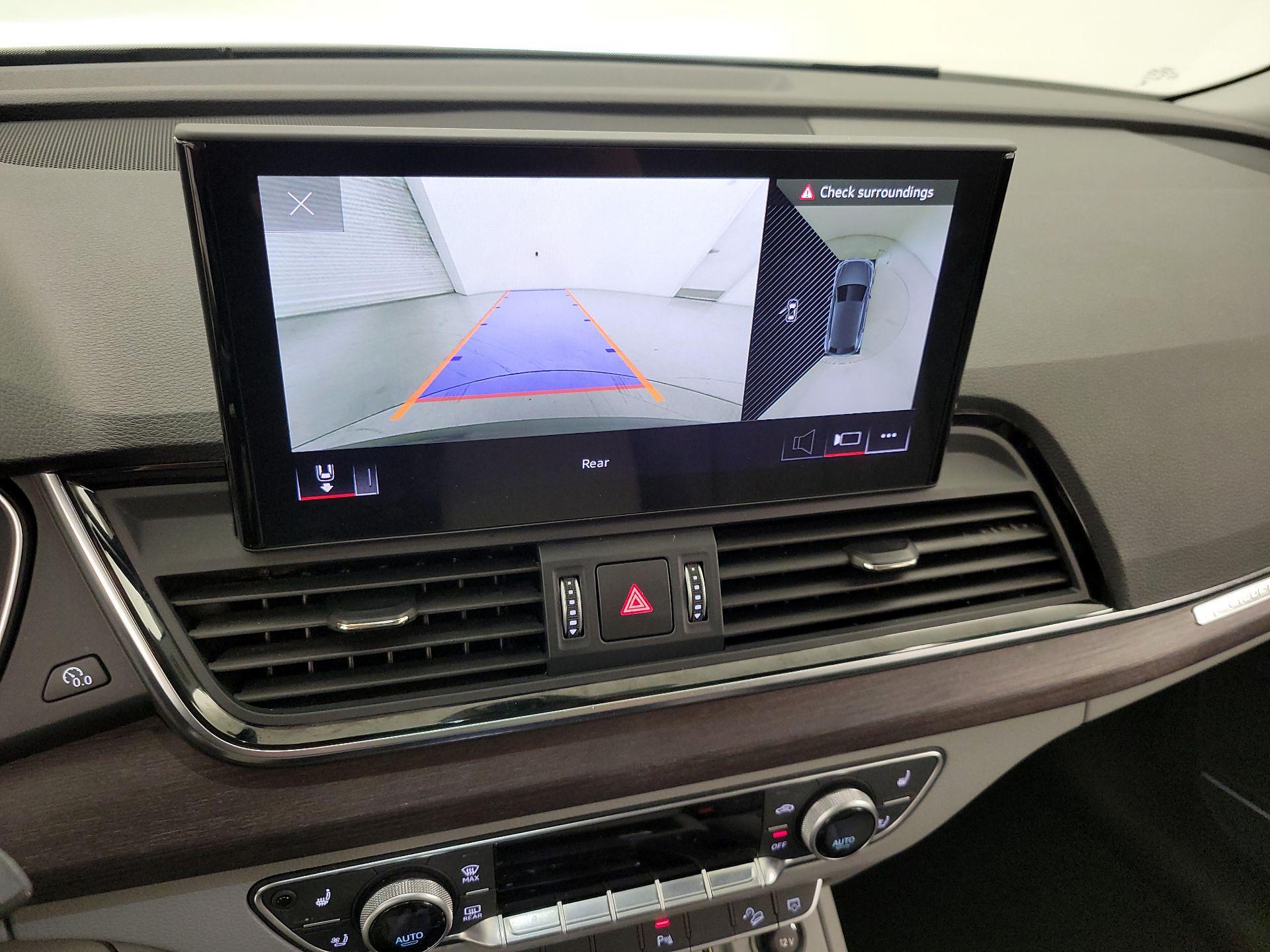 Thumbnail: 2022 Audi Q5 - 14