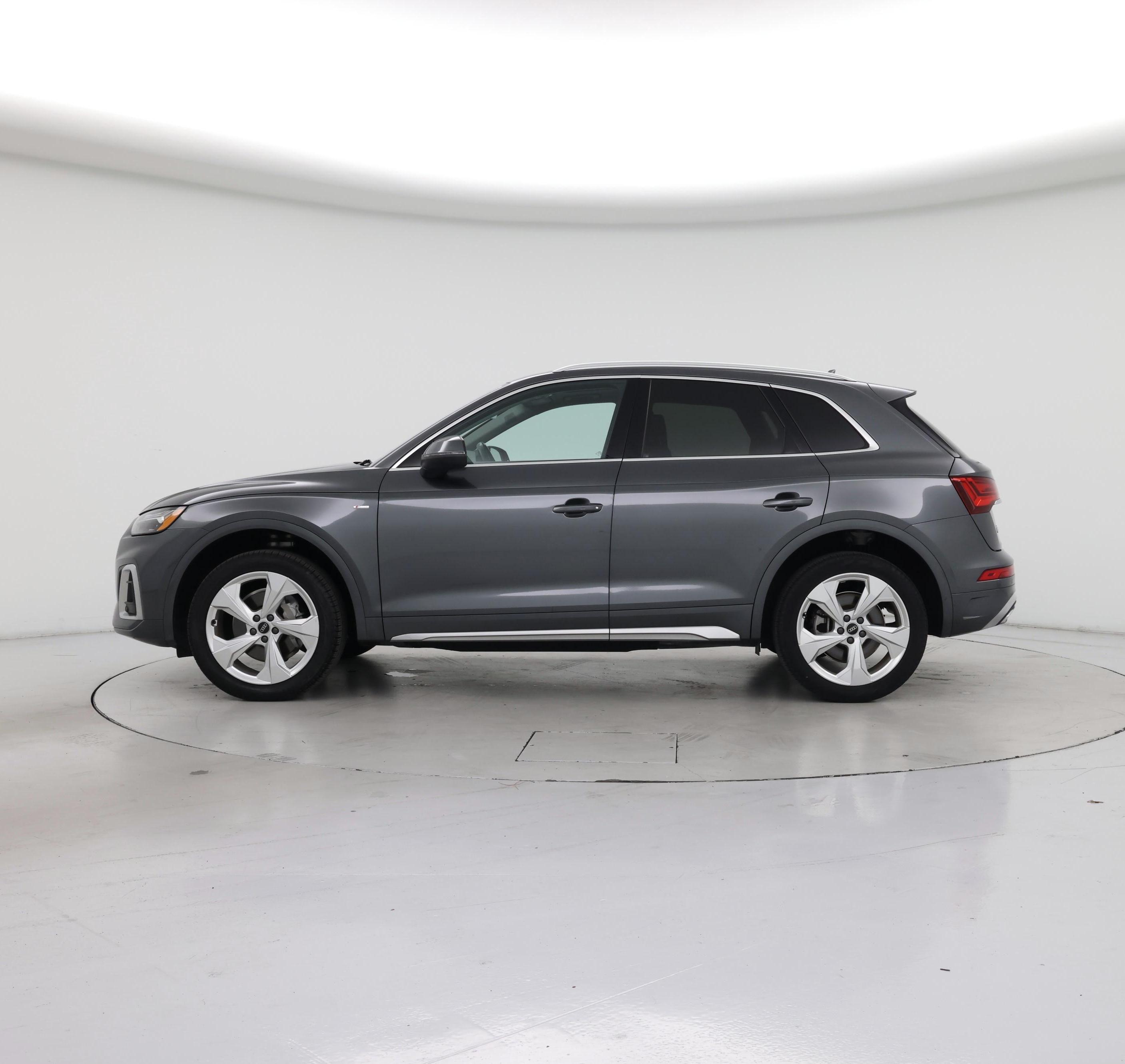 Thumbnail: 2022 Audi Q5 - 3