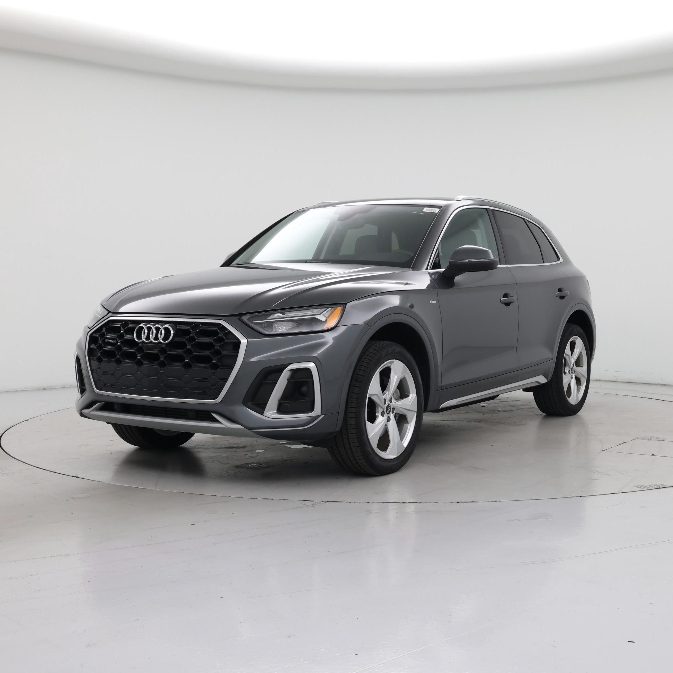 Thumbnail: 2022 Audi Q5 - 4