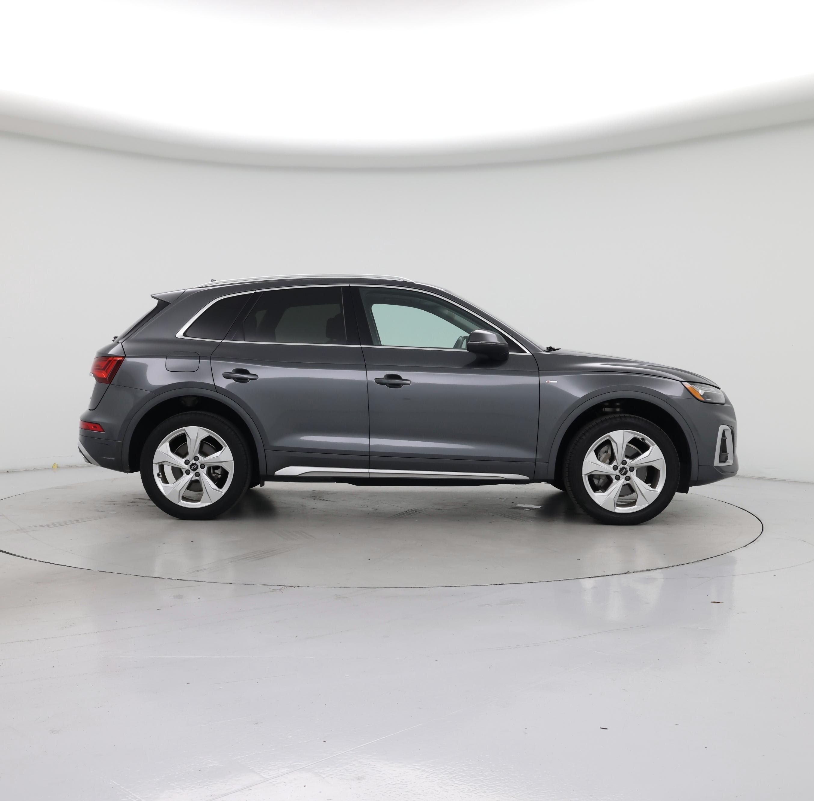 Thumbnail: 2022 Audi Q5 - 7