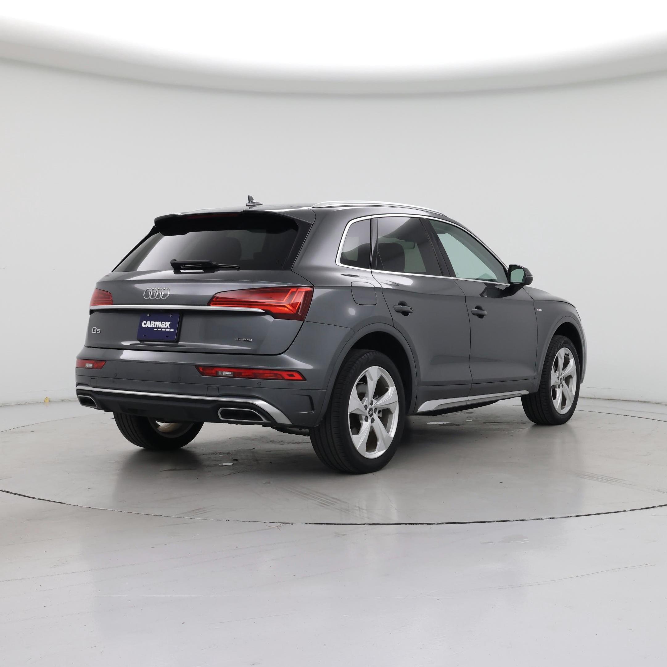Thumbnail: 2022 Audi Q5 - 8