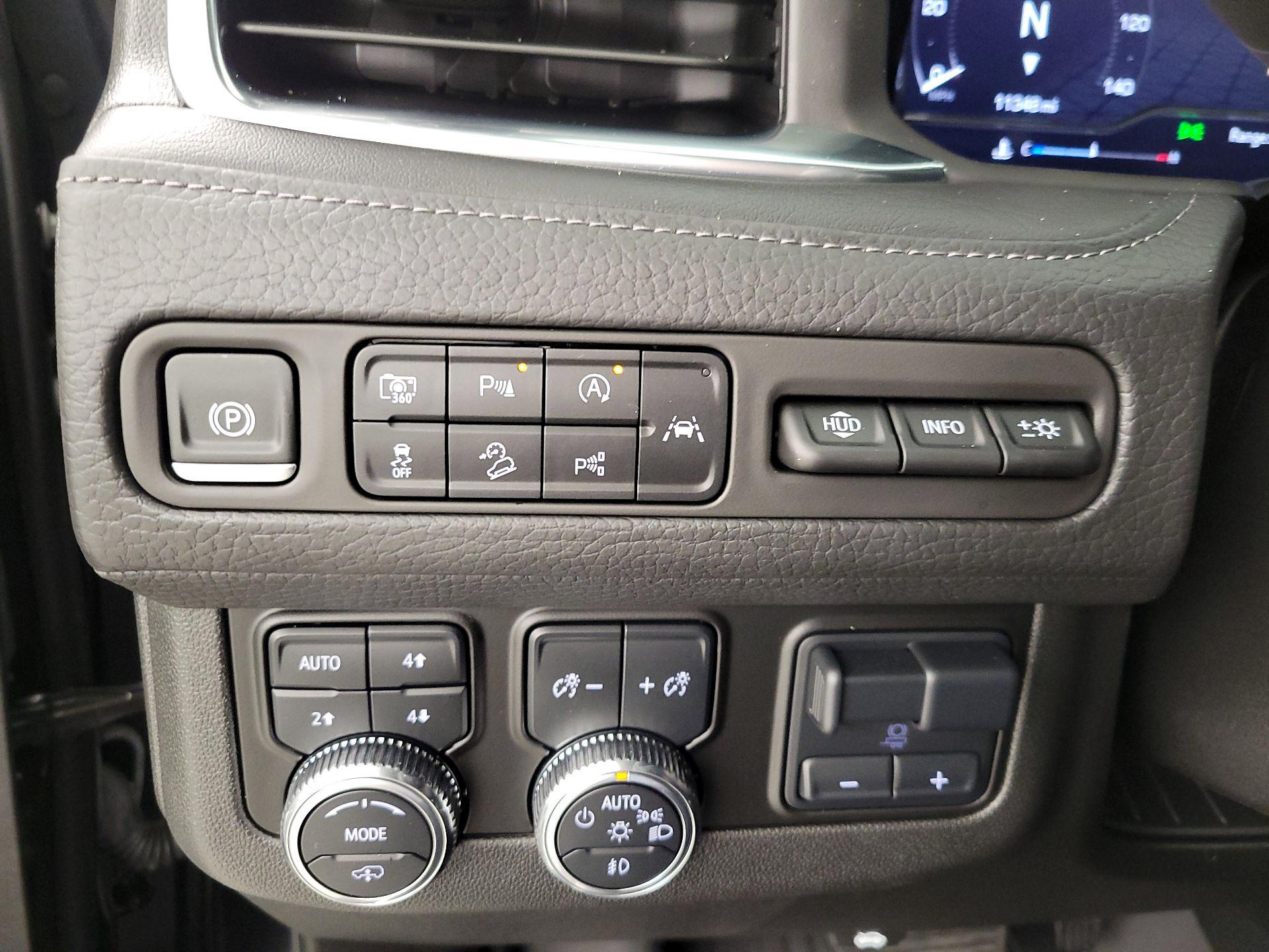 Thumbnail: 2024 GMC Yukon - 13